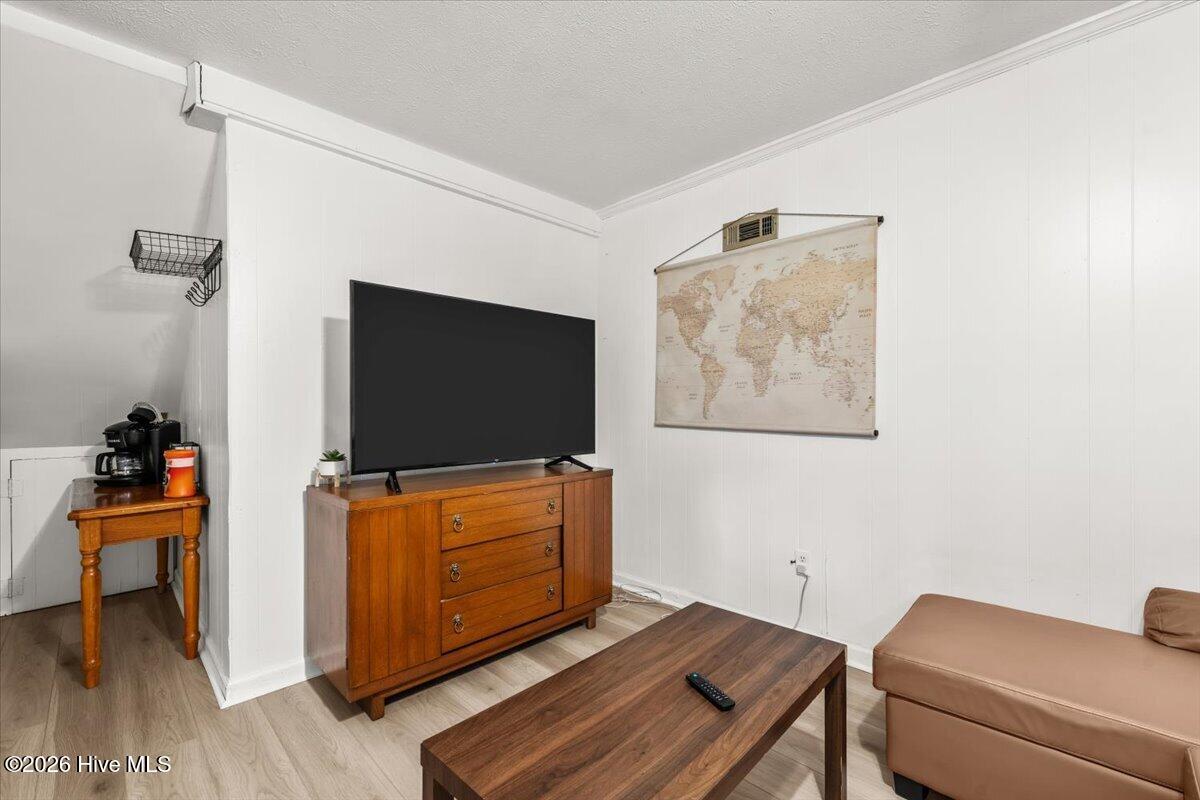435 Midland Road Property Photo 23
