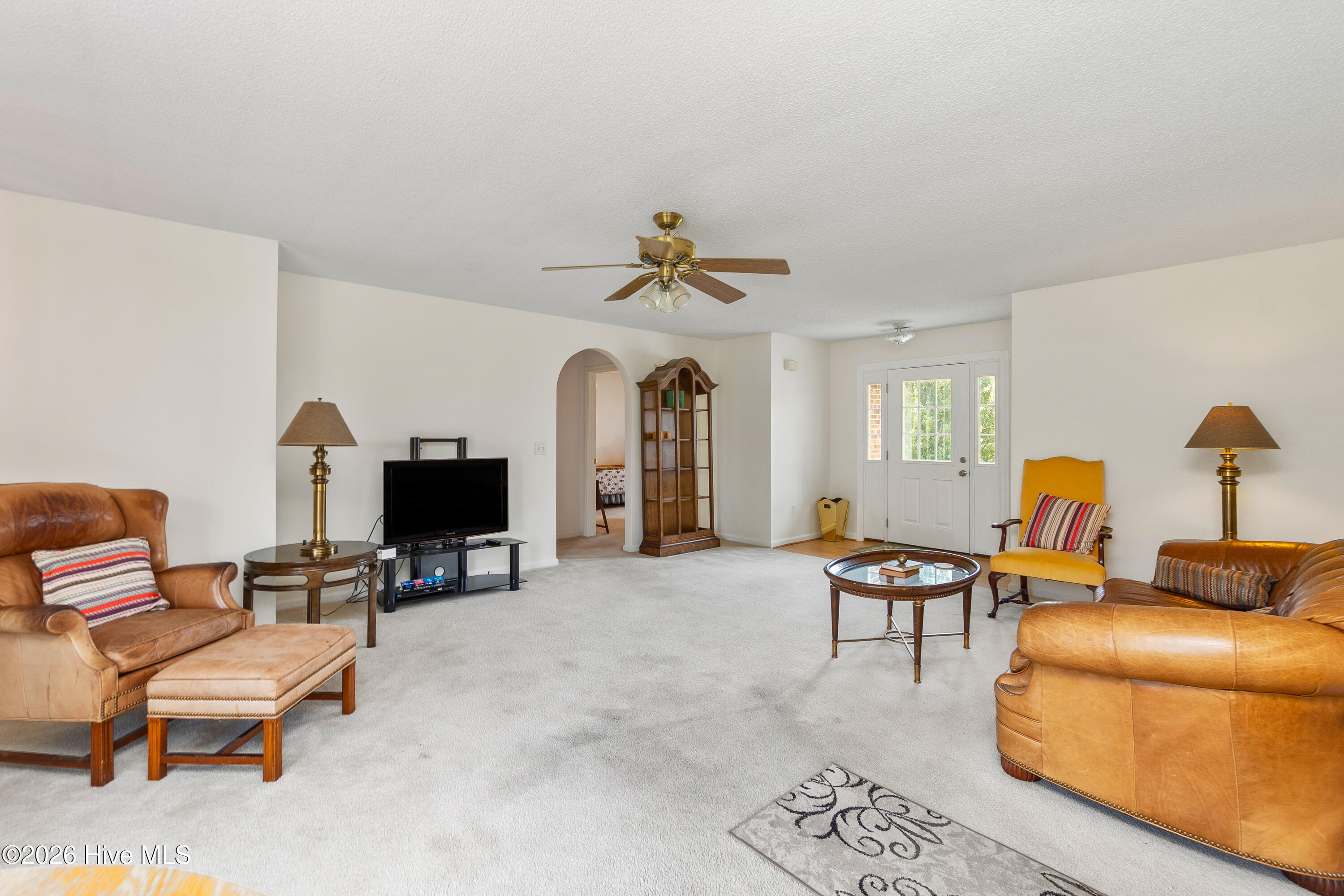 211 Smith Drive Property Photo 9