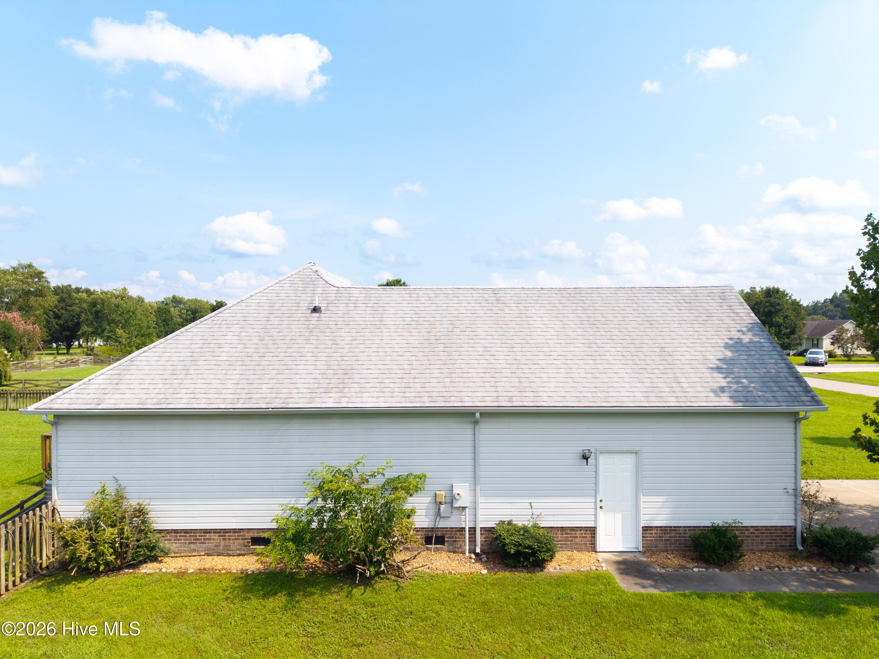 211 Smith Drive Property Photo 37