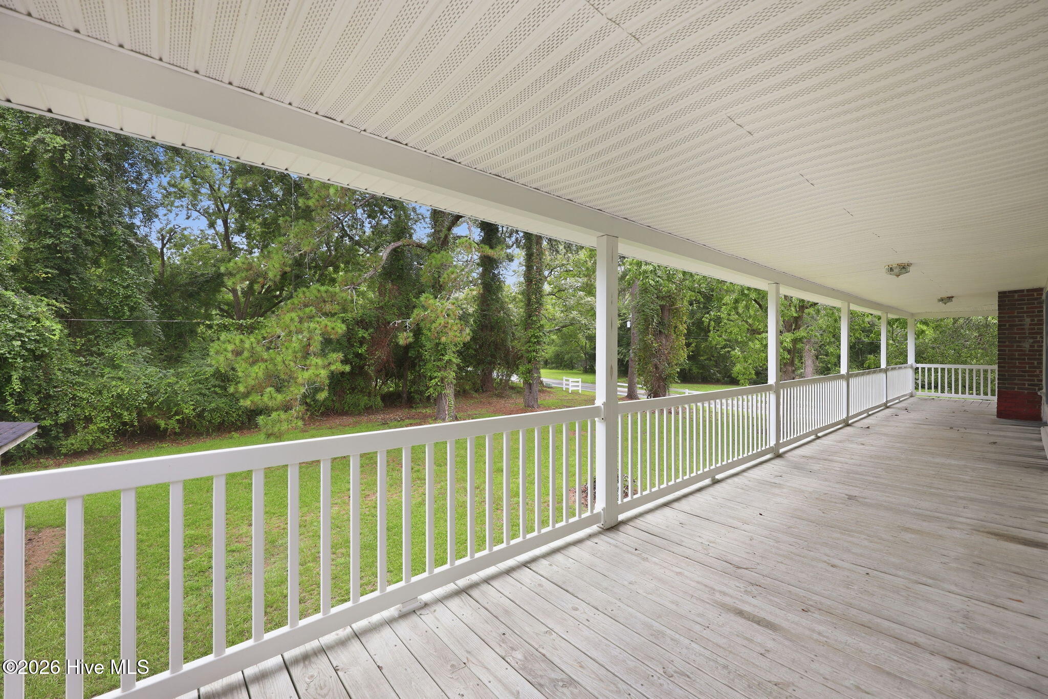 205 Streets Ferry Road Property Photo 5