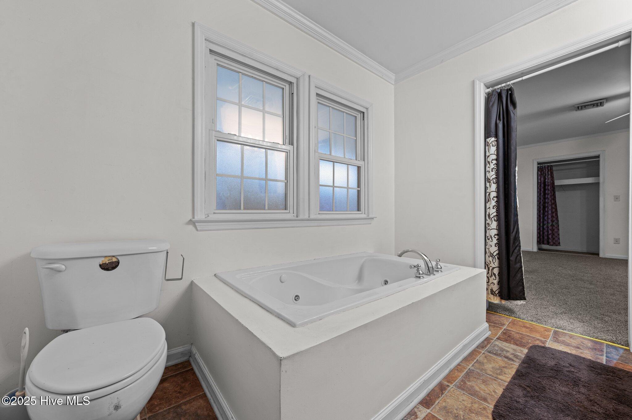 205 Streets Ferry Road Property Photo 15