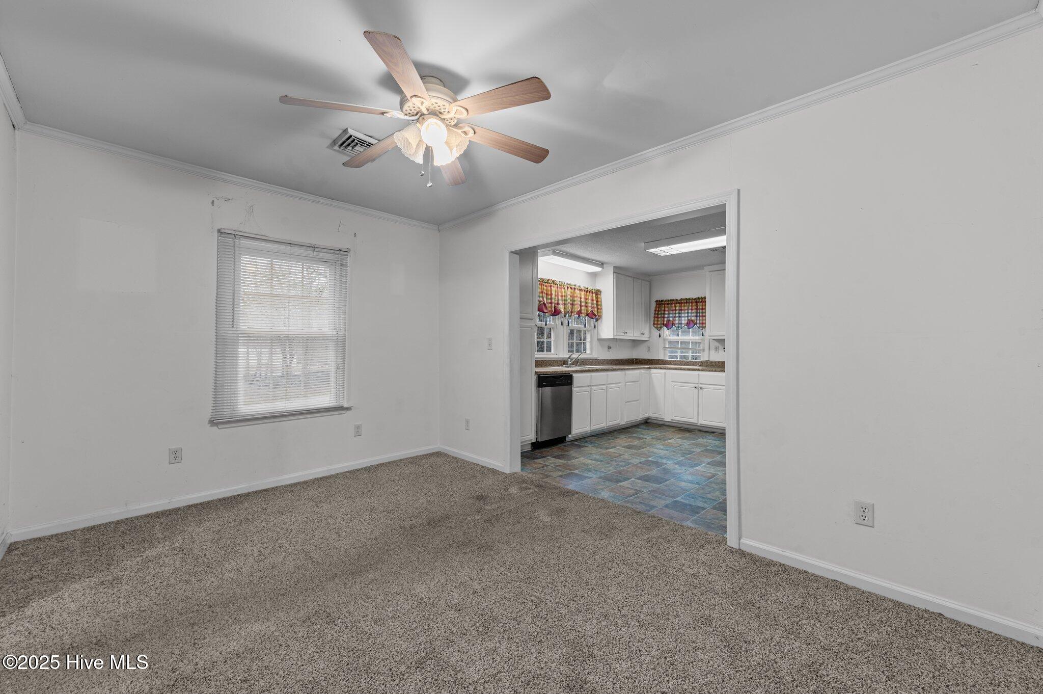 205 Streets Ferry Road Property Photo 25