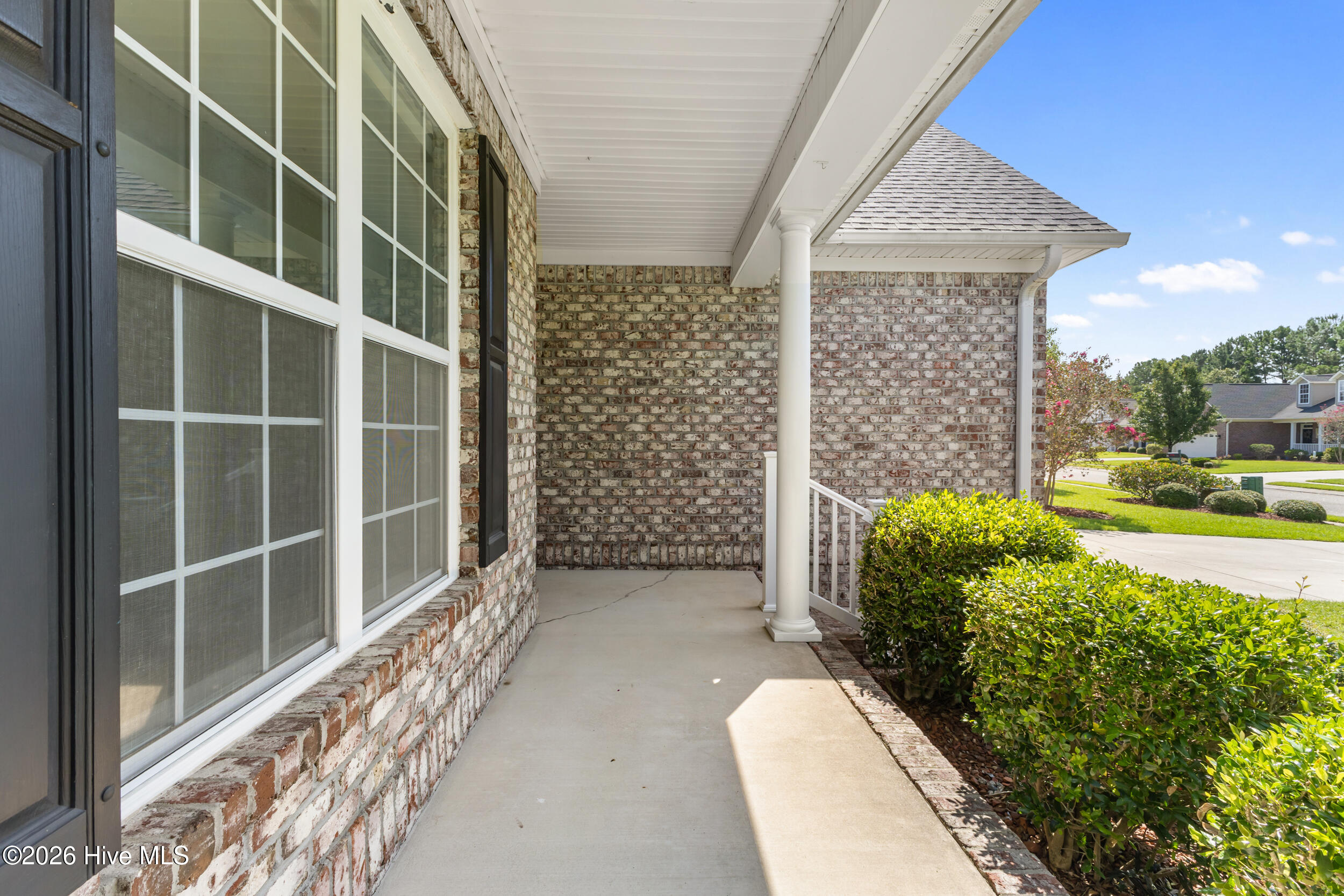 1003 Wellstone Court Property Photo 4