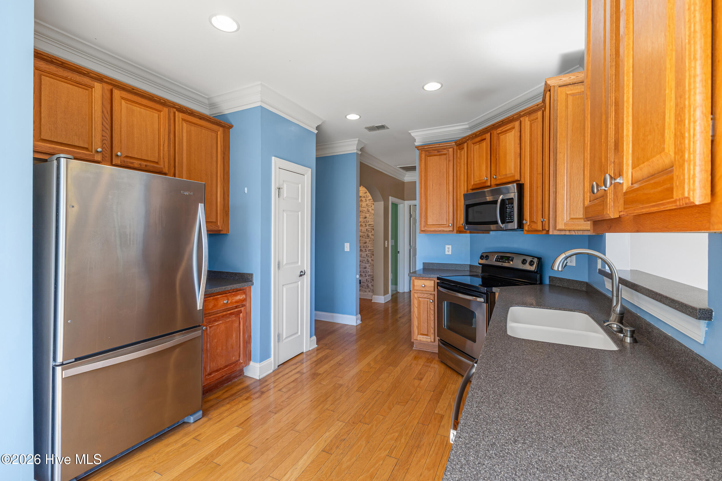 1003 Wellstone Court Property Photo 15