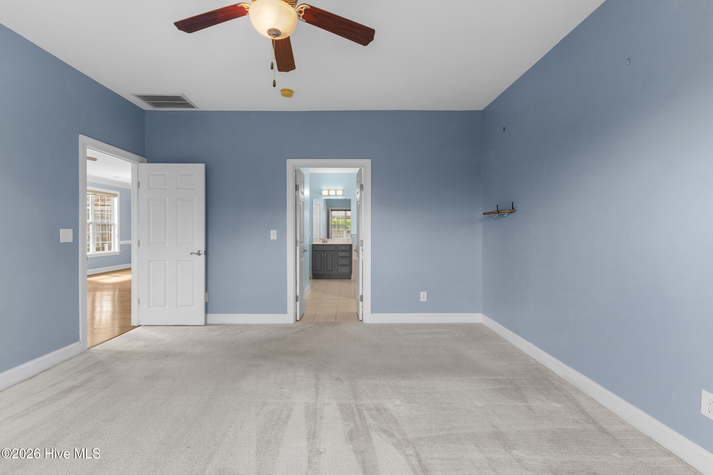 1003 Wellstone Court Property Photo 23