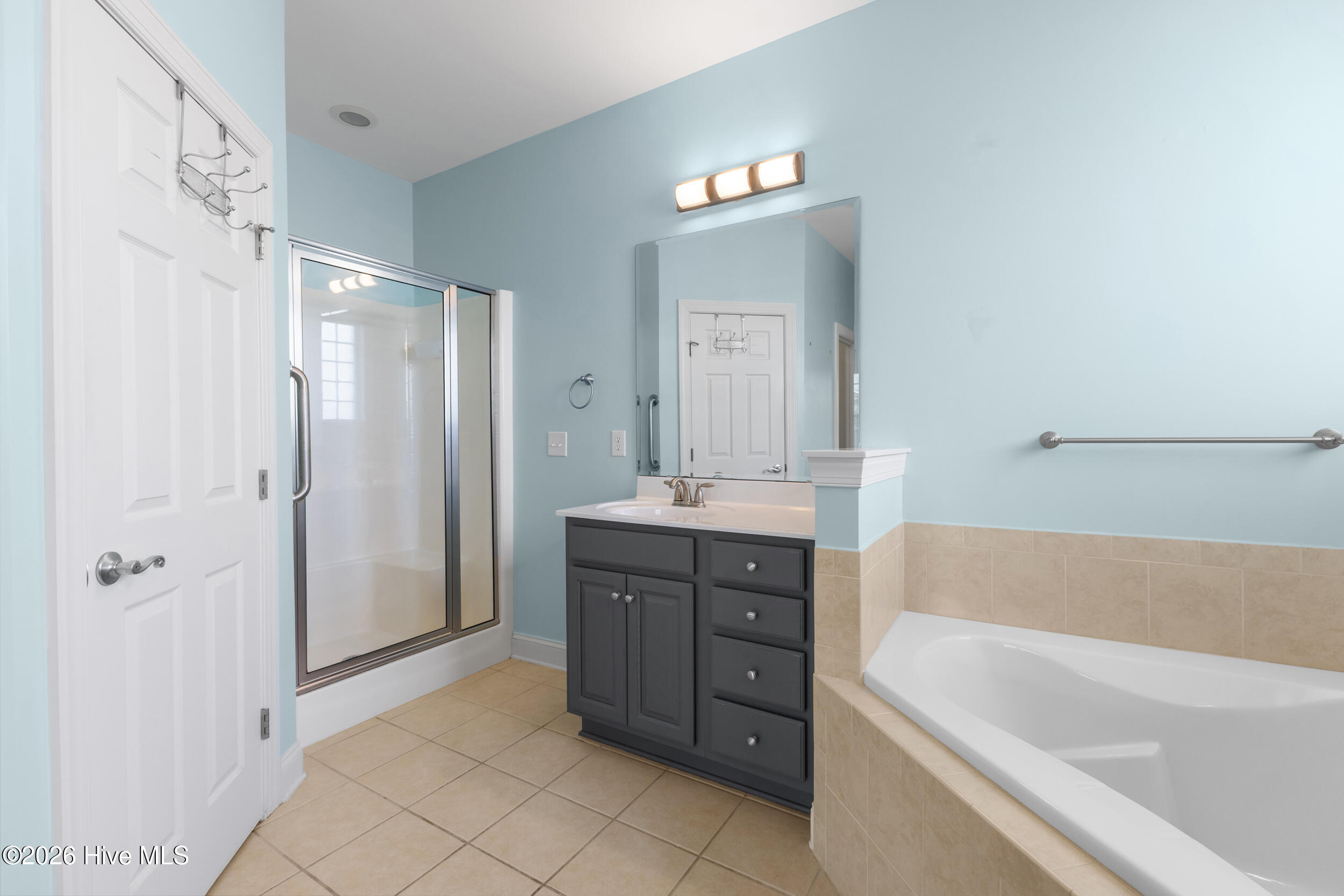 1003 Wellstone Court Property Photo 25