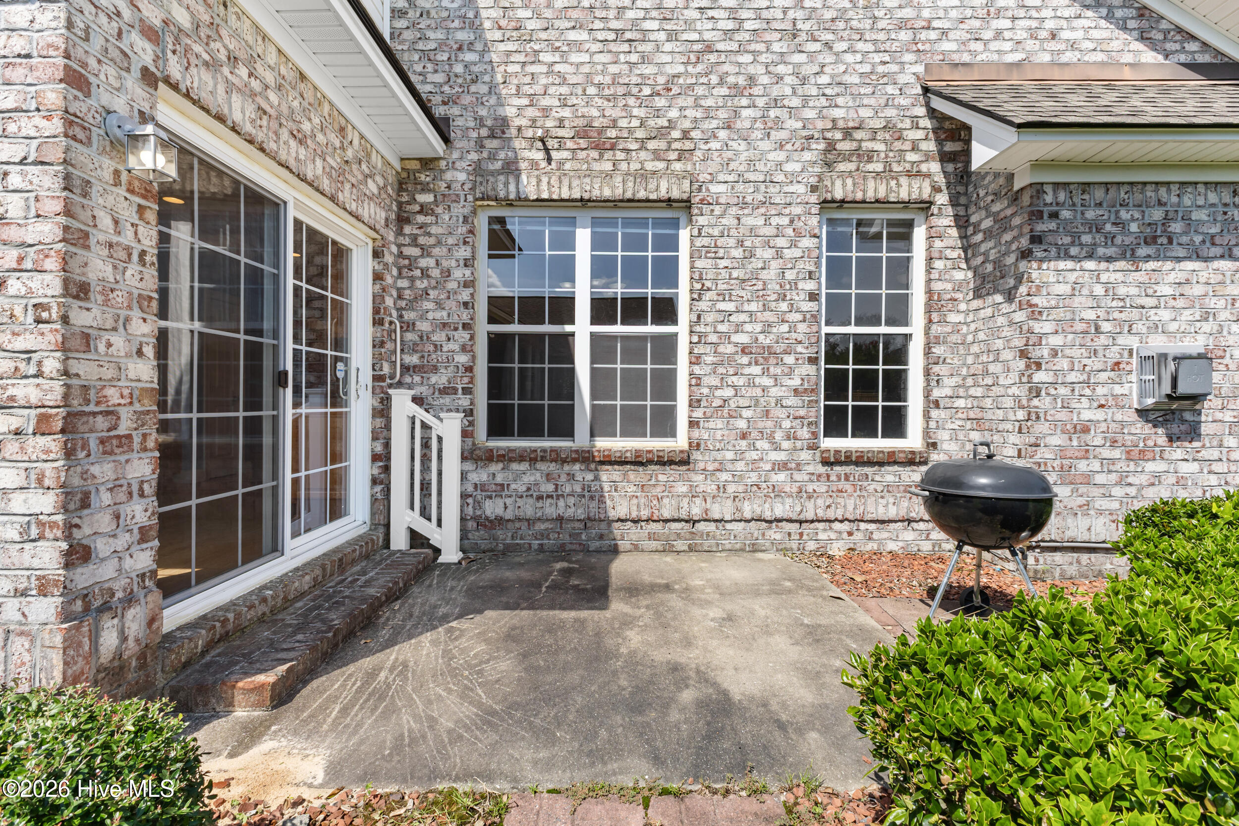 1003 Wellstone Court Property Photo 40