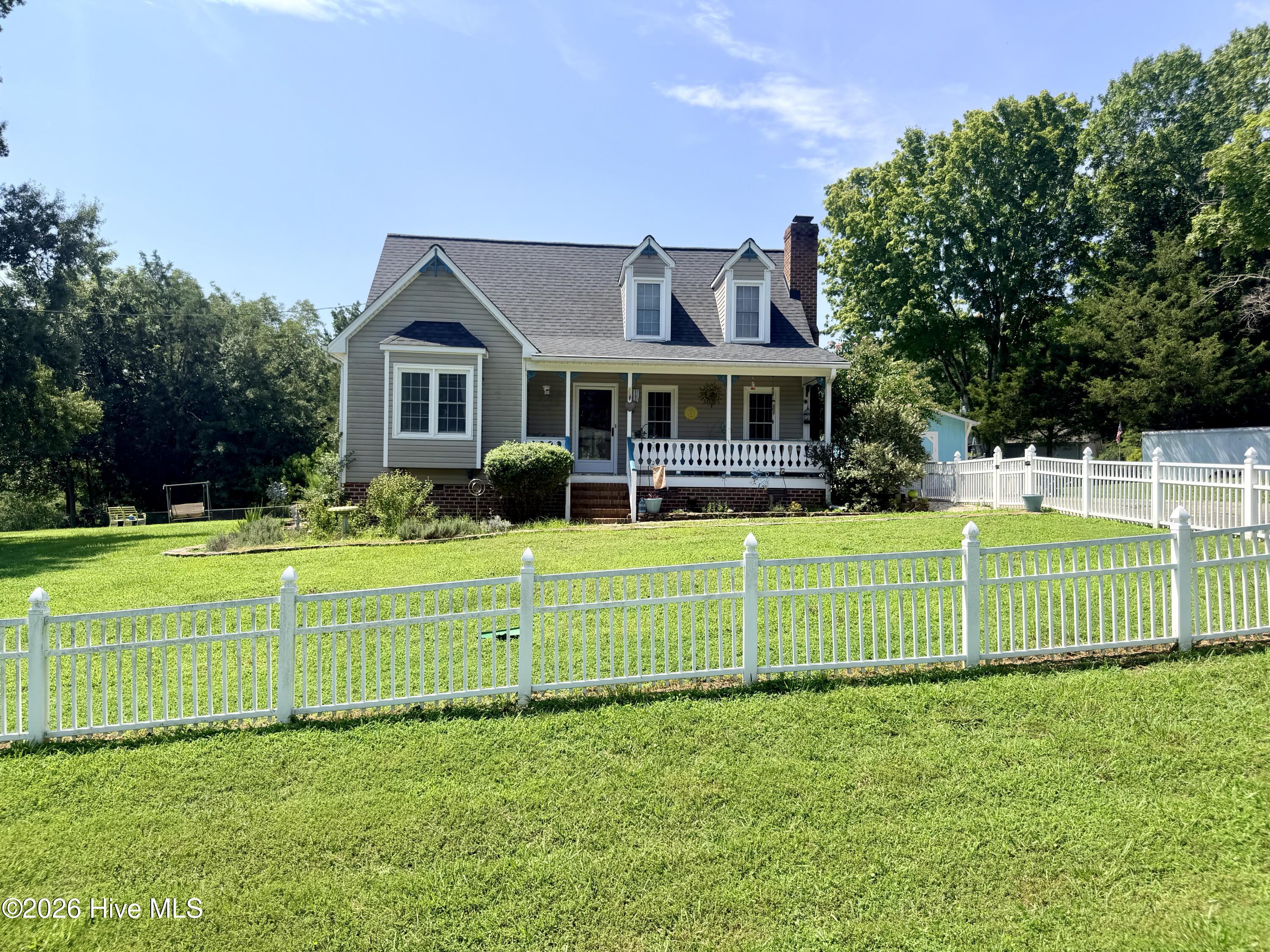 1070 W River Run