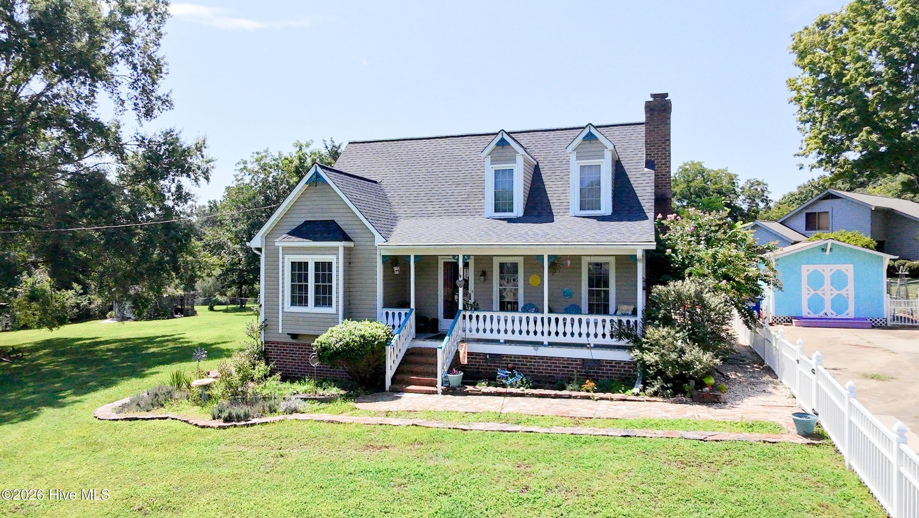 1070 W River Run Property Photo 6