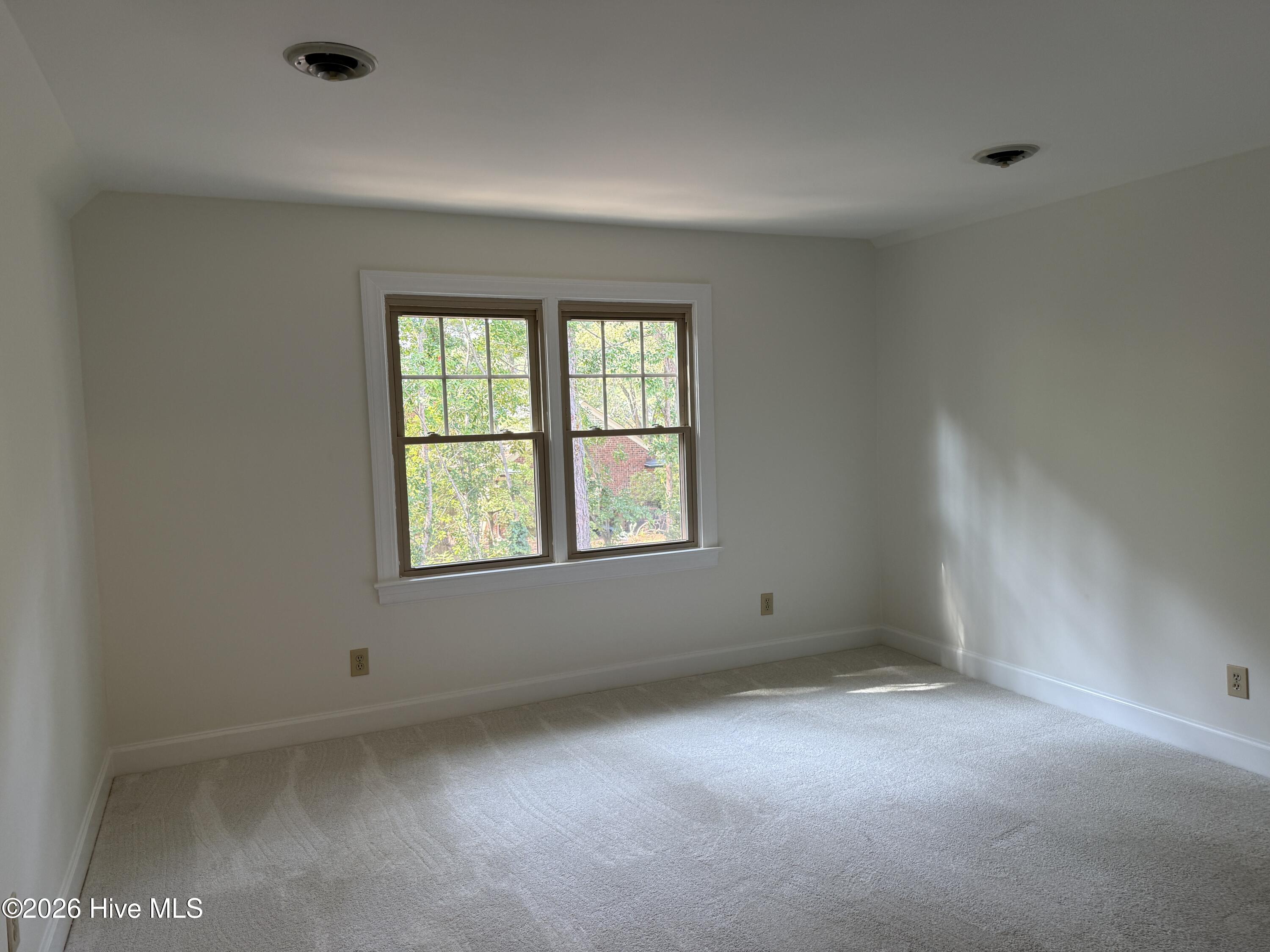2207 Greenwich Lane Nw Property Photo 21