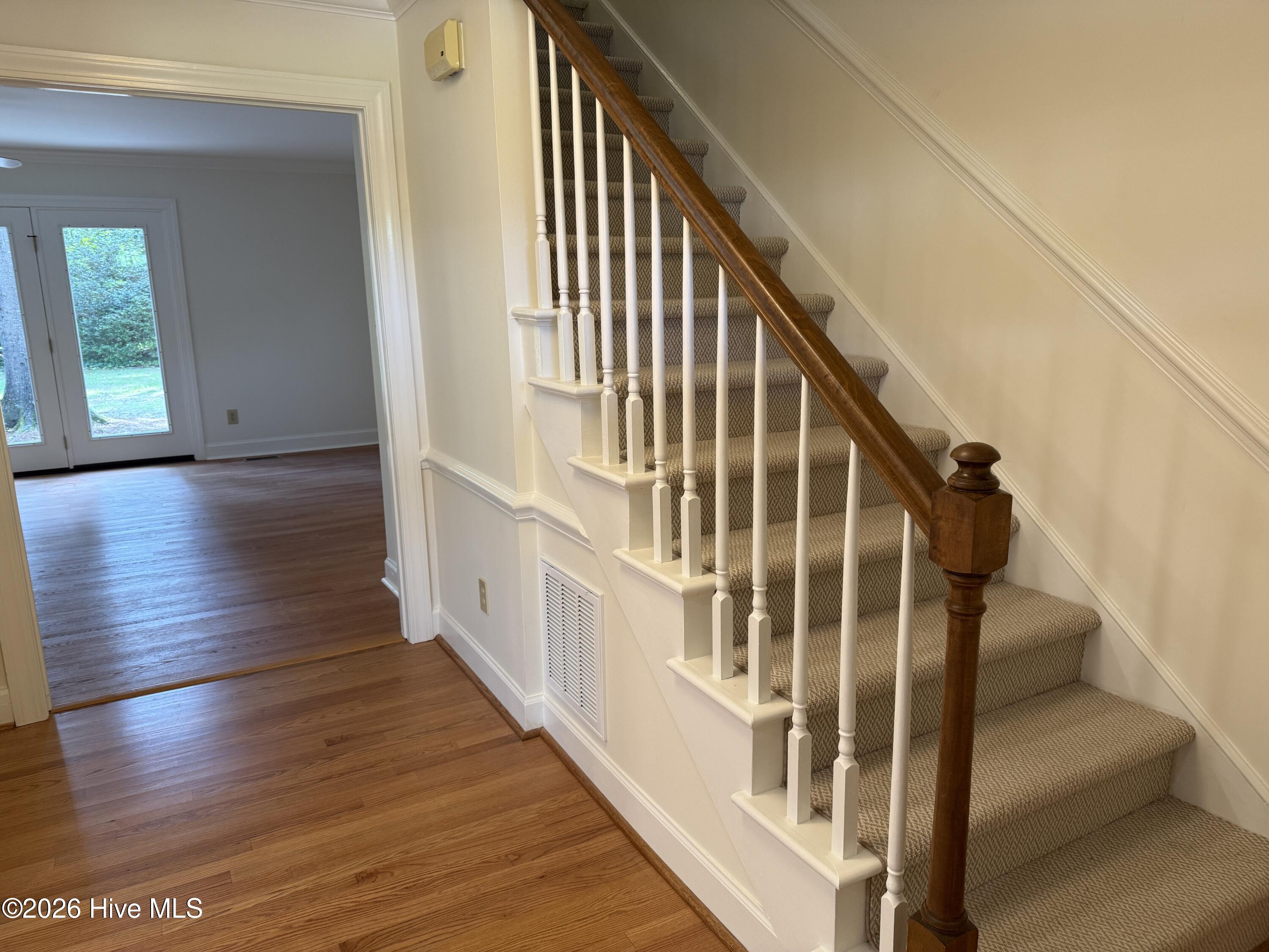 2207 Greenwich Lane Nw Property Photo 41