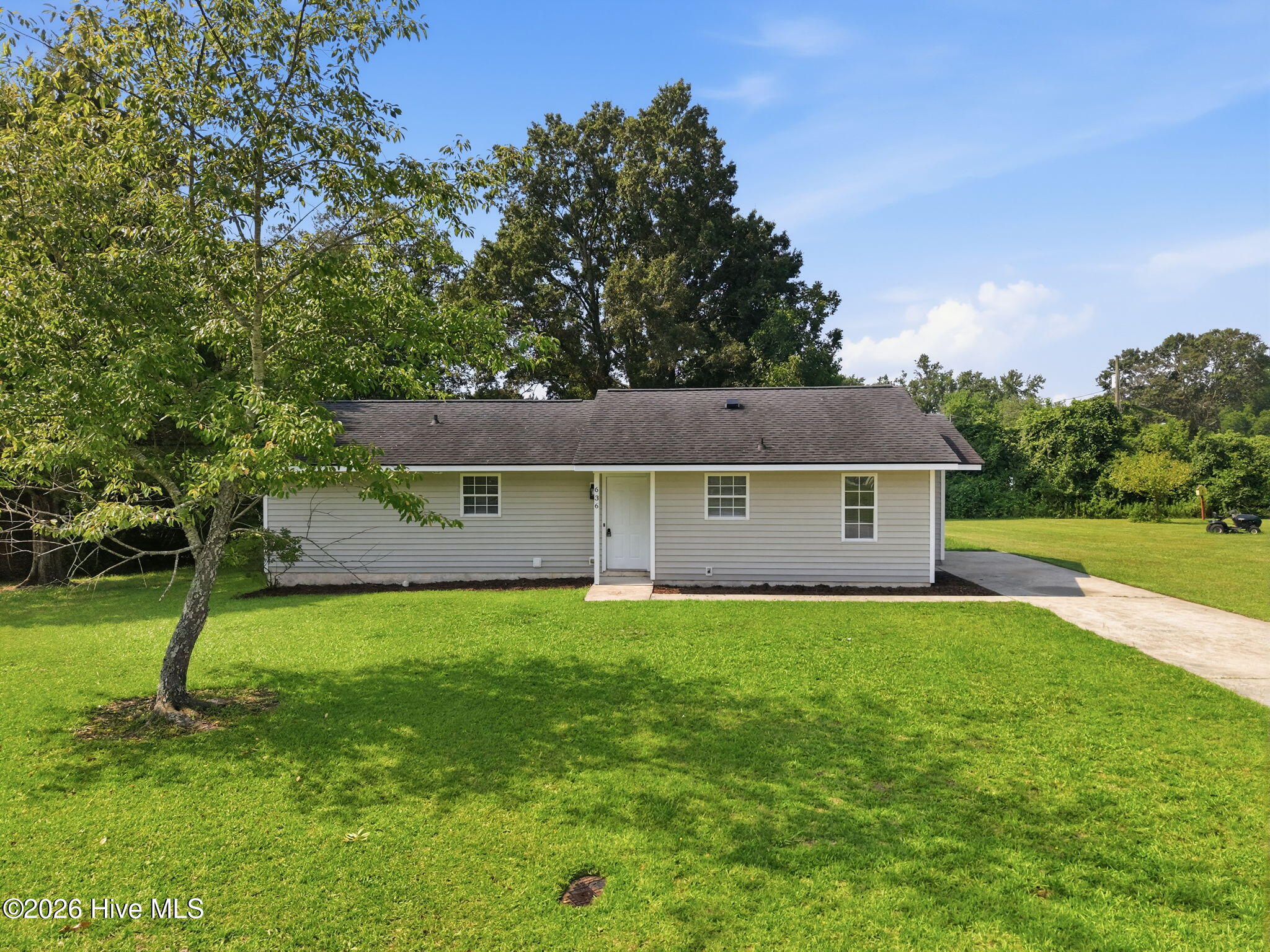 636 Hill Road Circle Property Photo 1