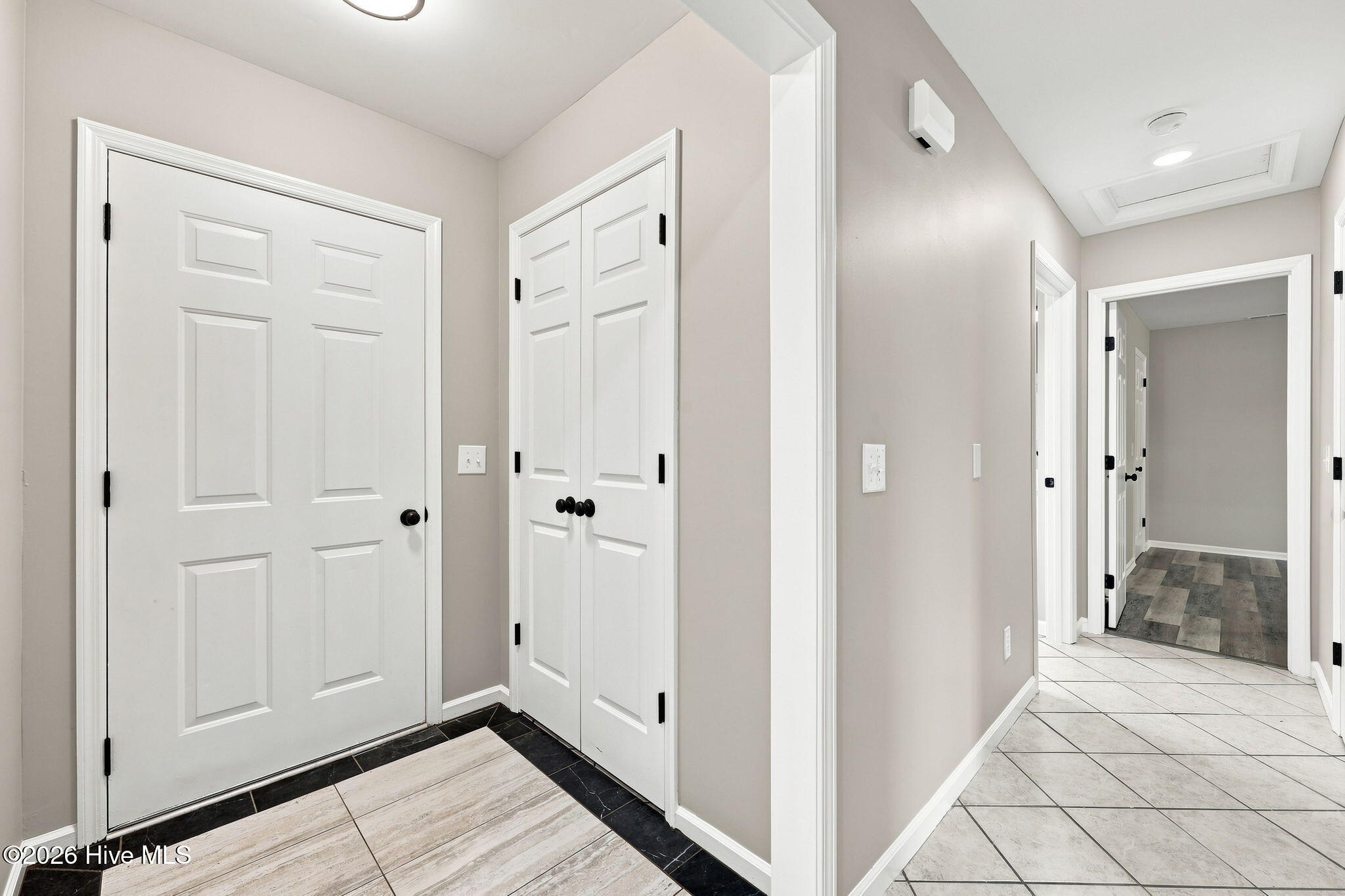 636 Hill Road Circle Property Photo 3
