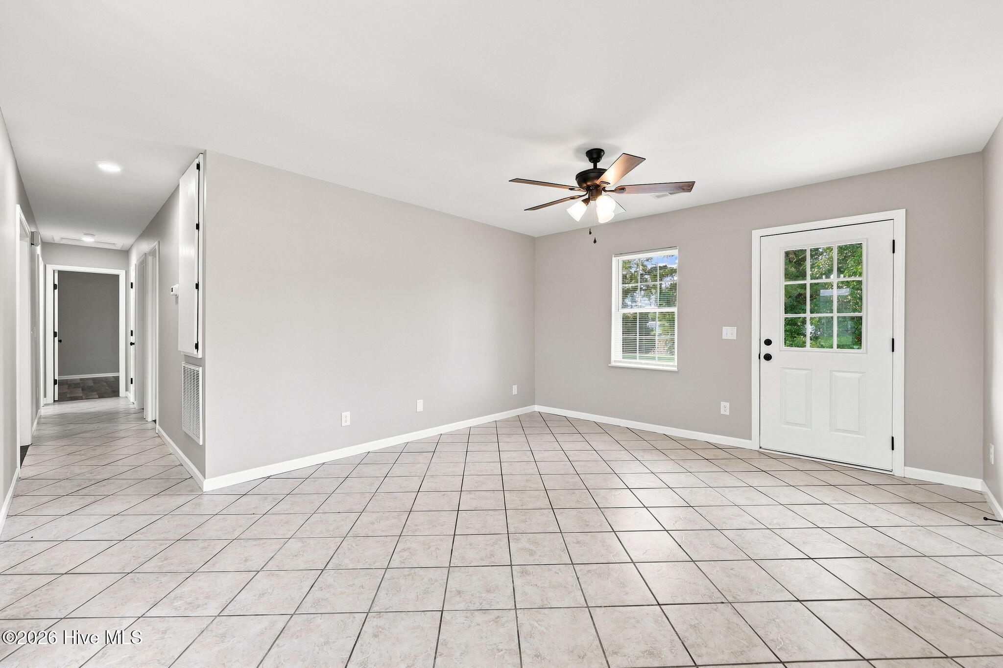 636 Hill Road Circle Property Photo 5