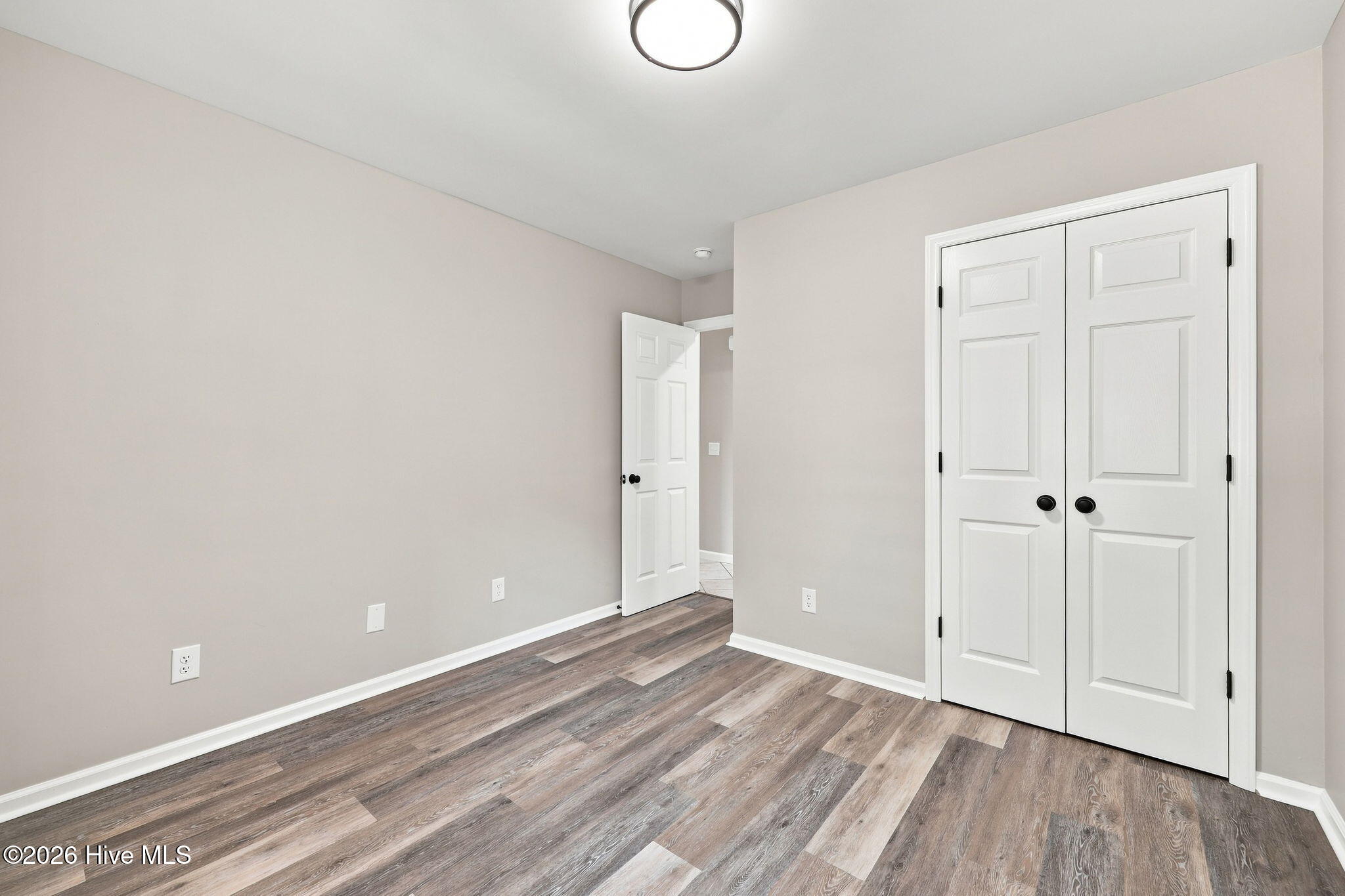 636 Hill Road Circle Property Photo 17