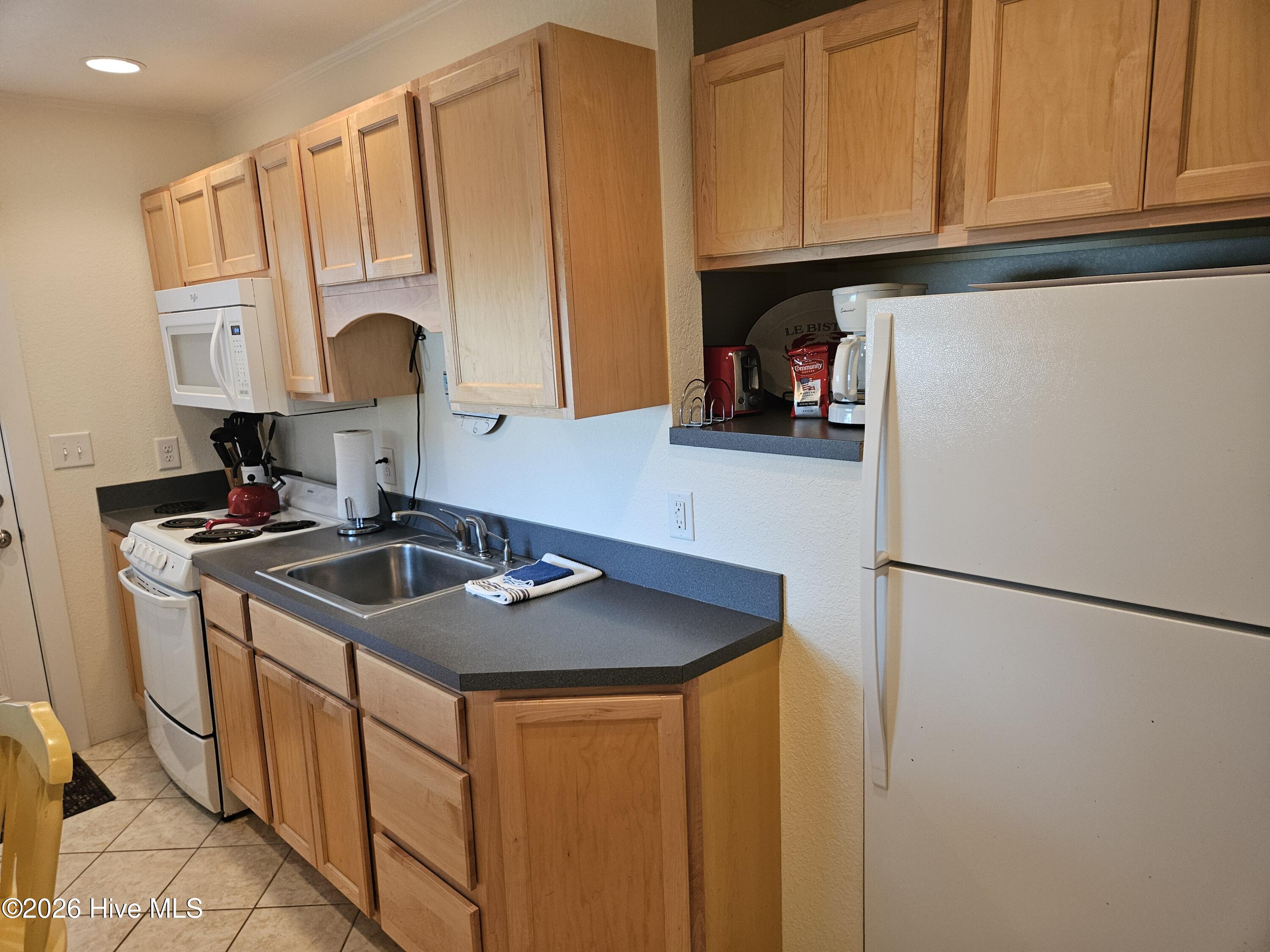 124 Sunset Lane Property Photo 6