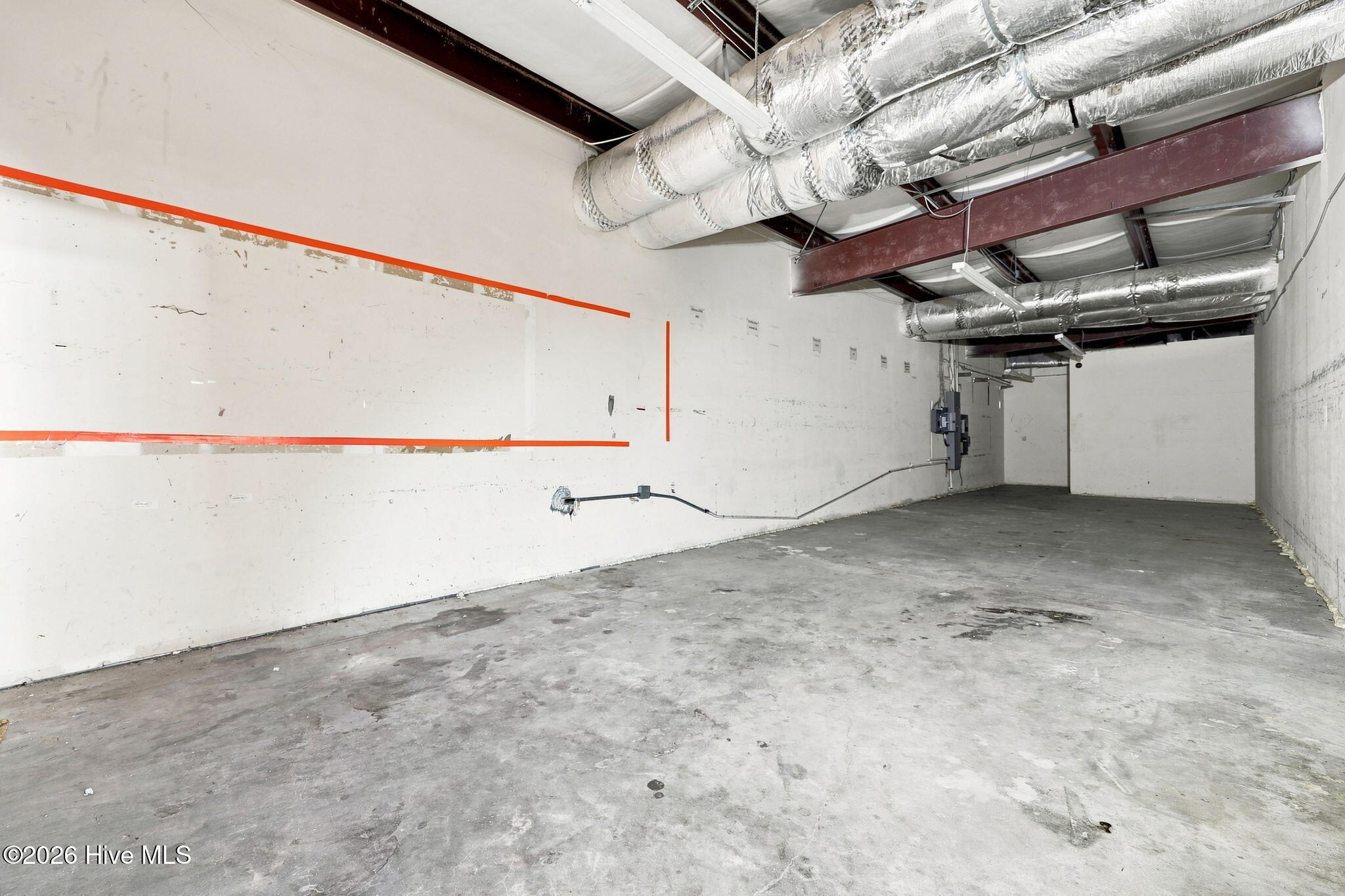701 N Main Property Photo 12