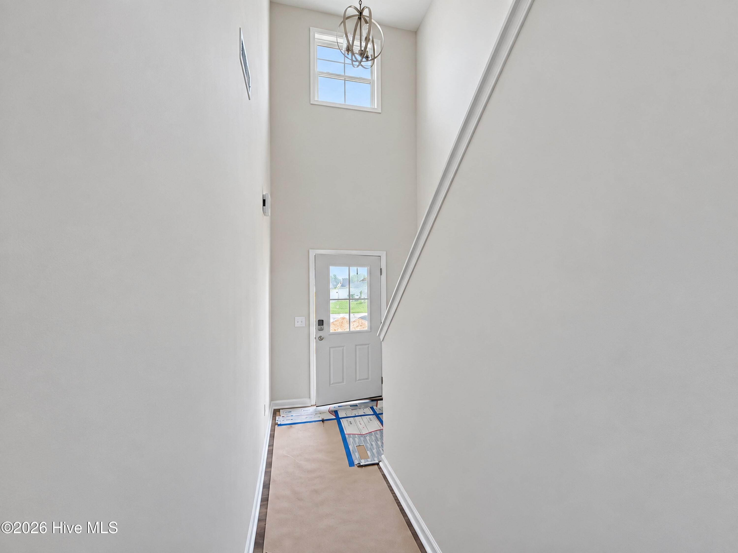 47 W Emily Gardens Drive Property Photo 2