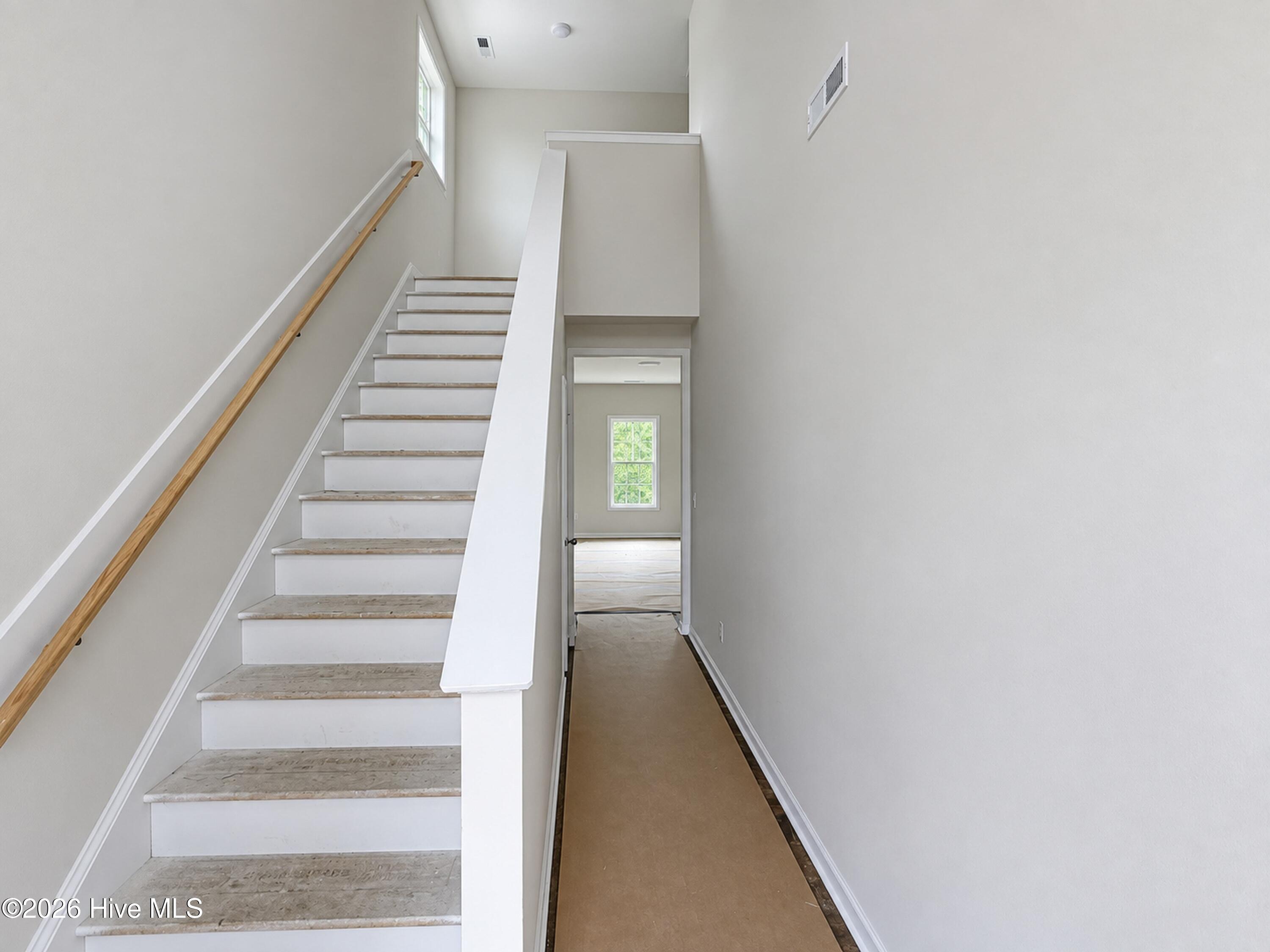 47 W Emily Gardens Drive Property Photo 3