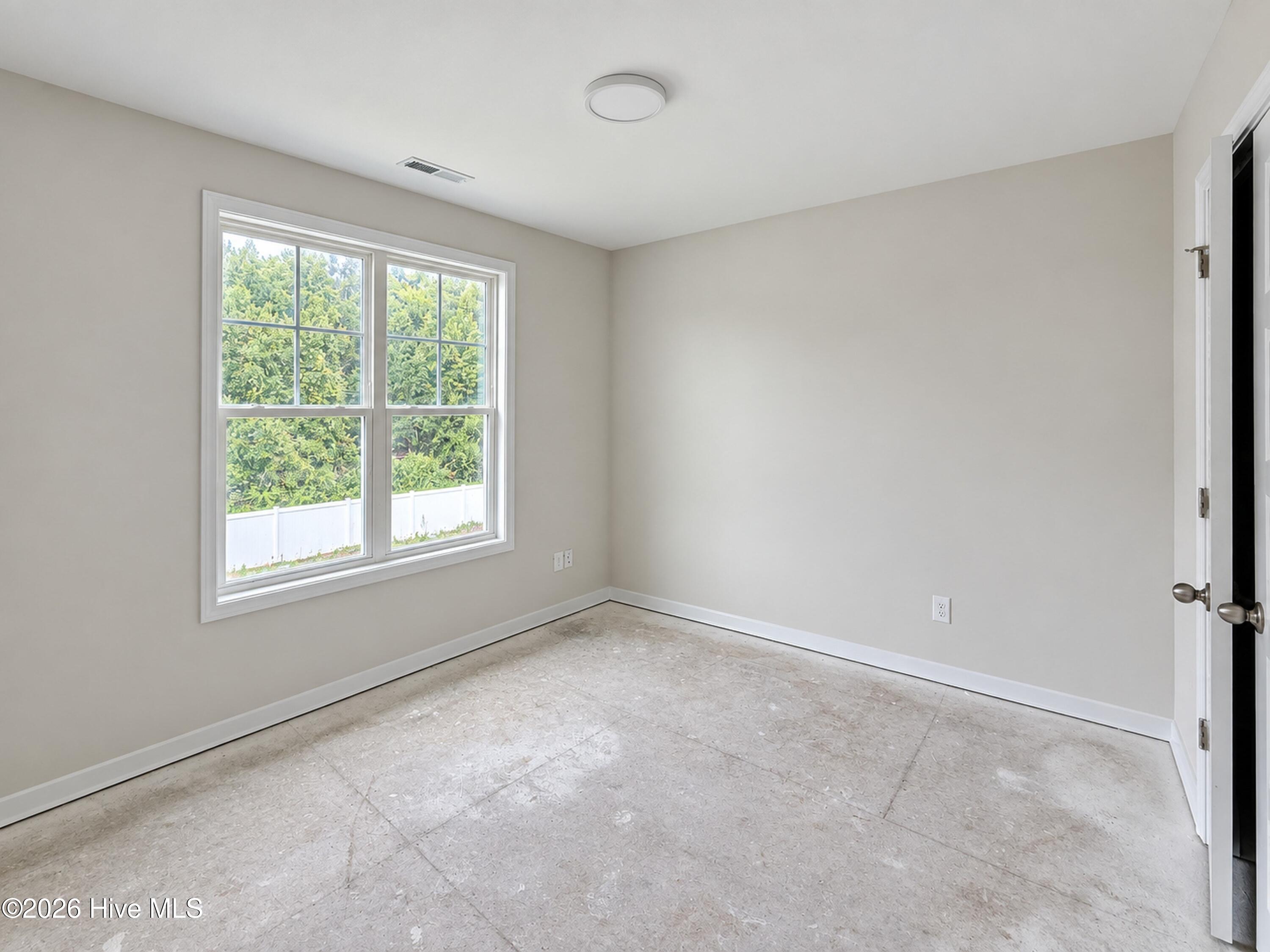 47 W Emily Gardens Drive Property Photo 15