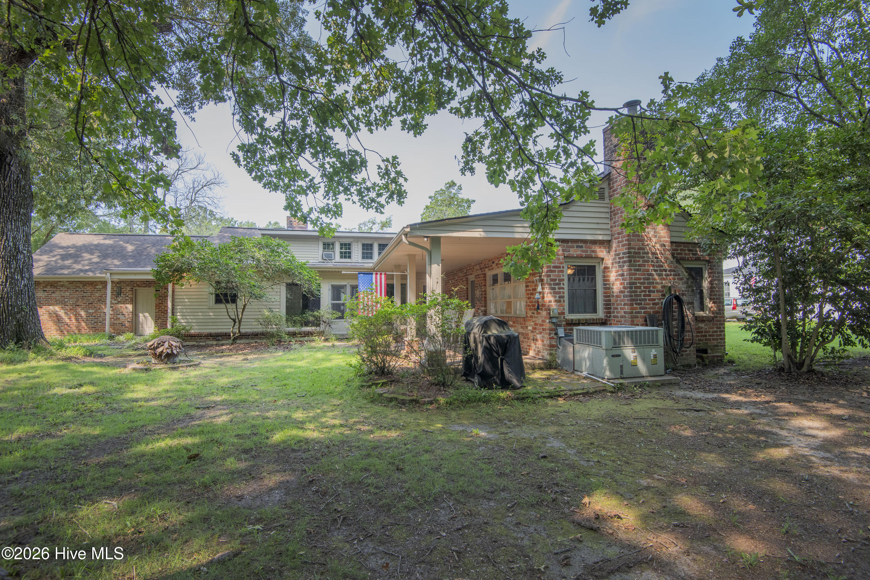 1605 Longview Avenue Property Photo 3