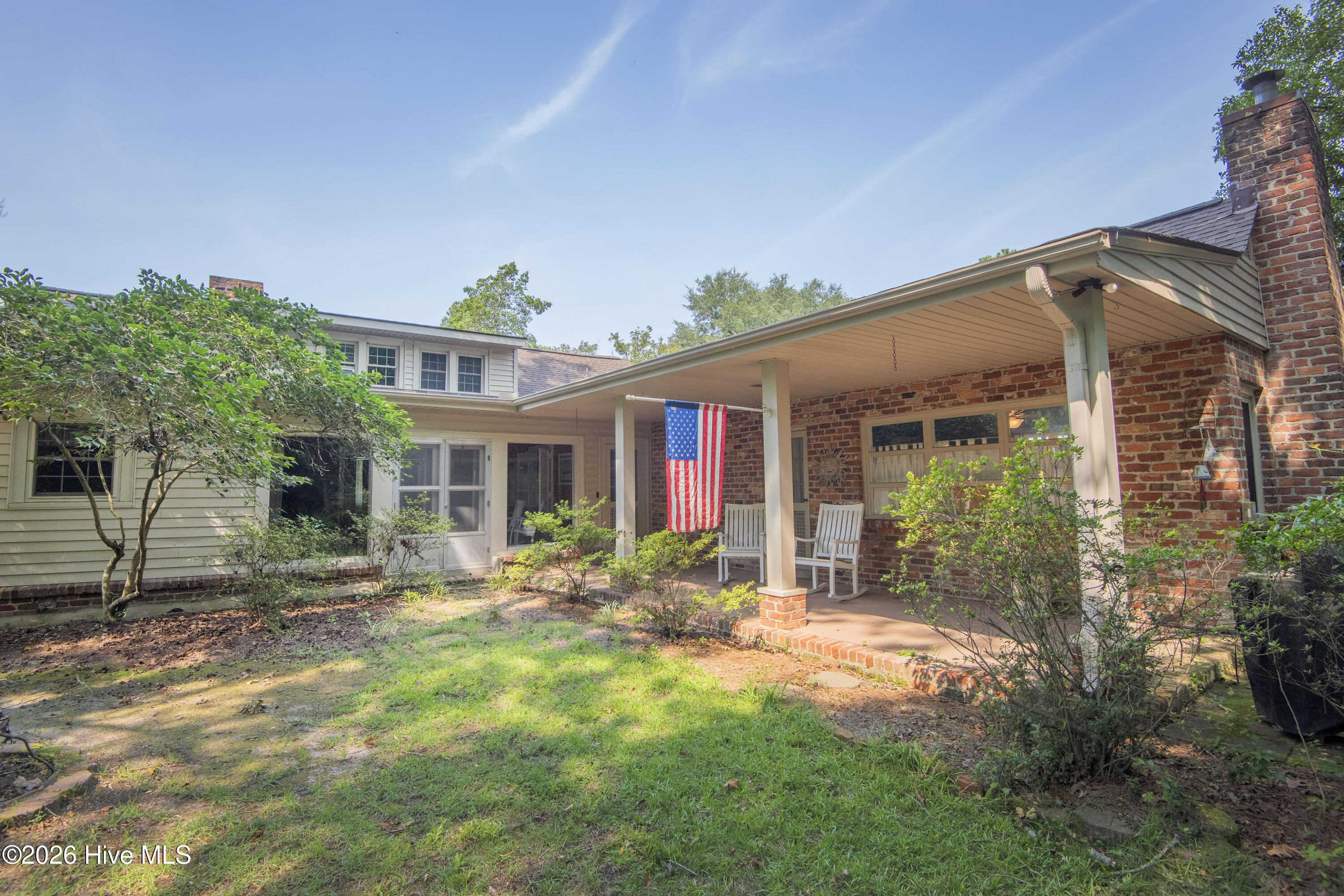 1605 Longview Avenue Property Photo 4