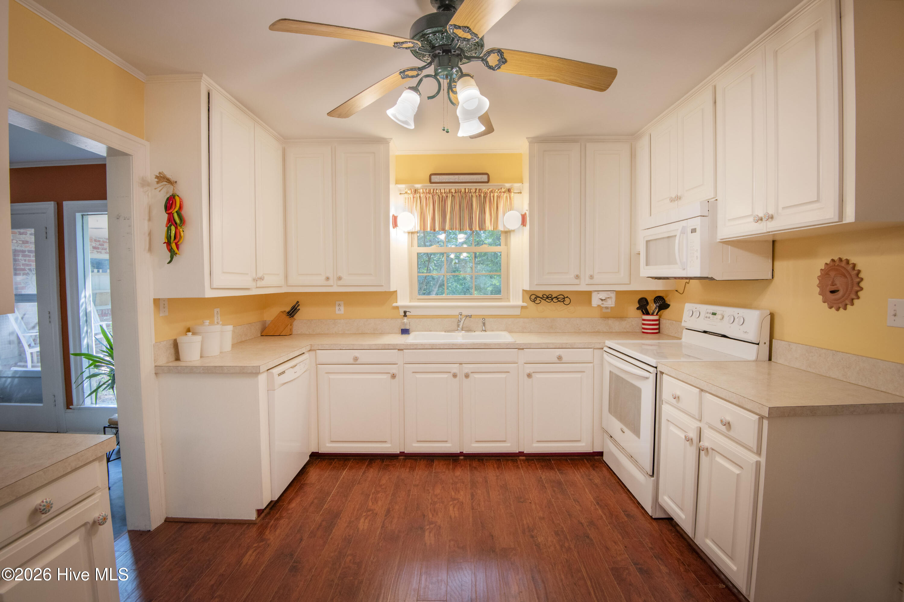 1605 Longview Avenue Property Photo 13