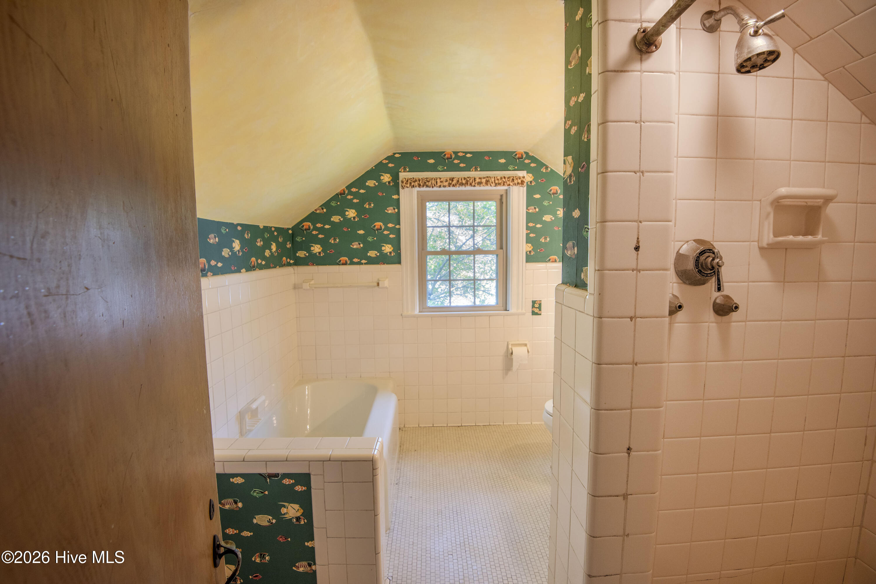 1605 Longview Avenue Property Photo 34