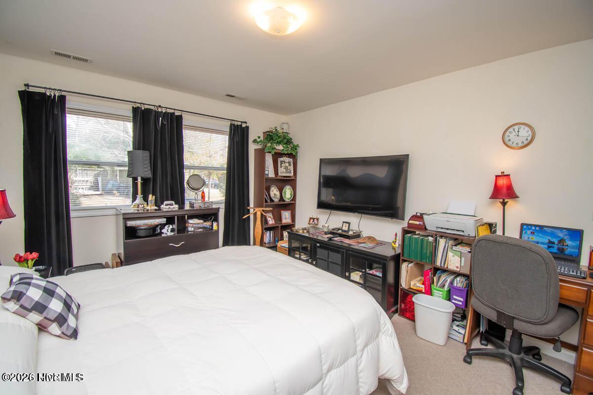 1204 Cedarwood Village Property Photo 20