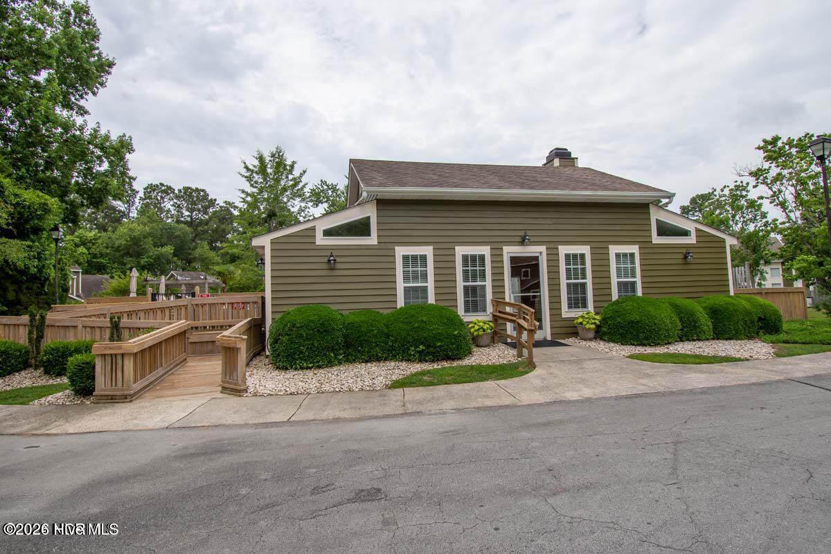 1204 Cedarwood Village Property Photo 32
