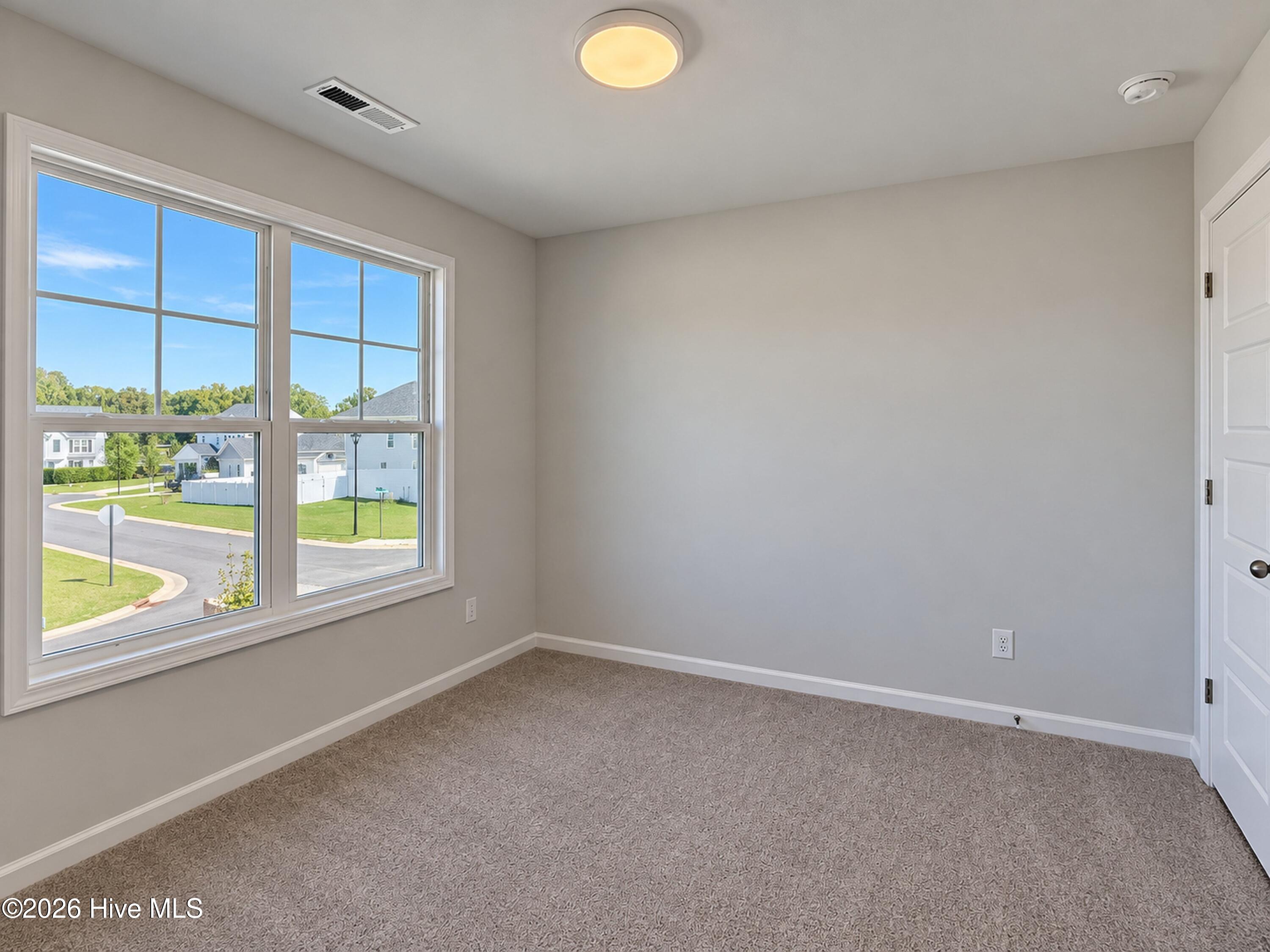57 W Emily Gardens Drive Property Photo 16