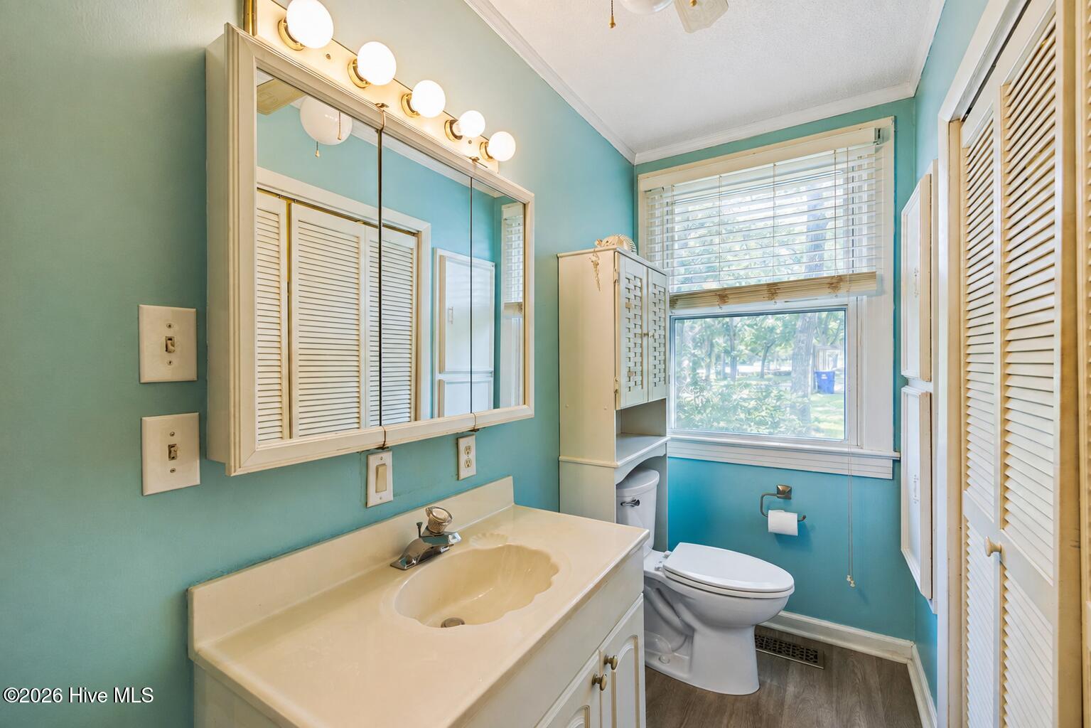 3701 E Oak Island Drive Property Photo 31