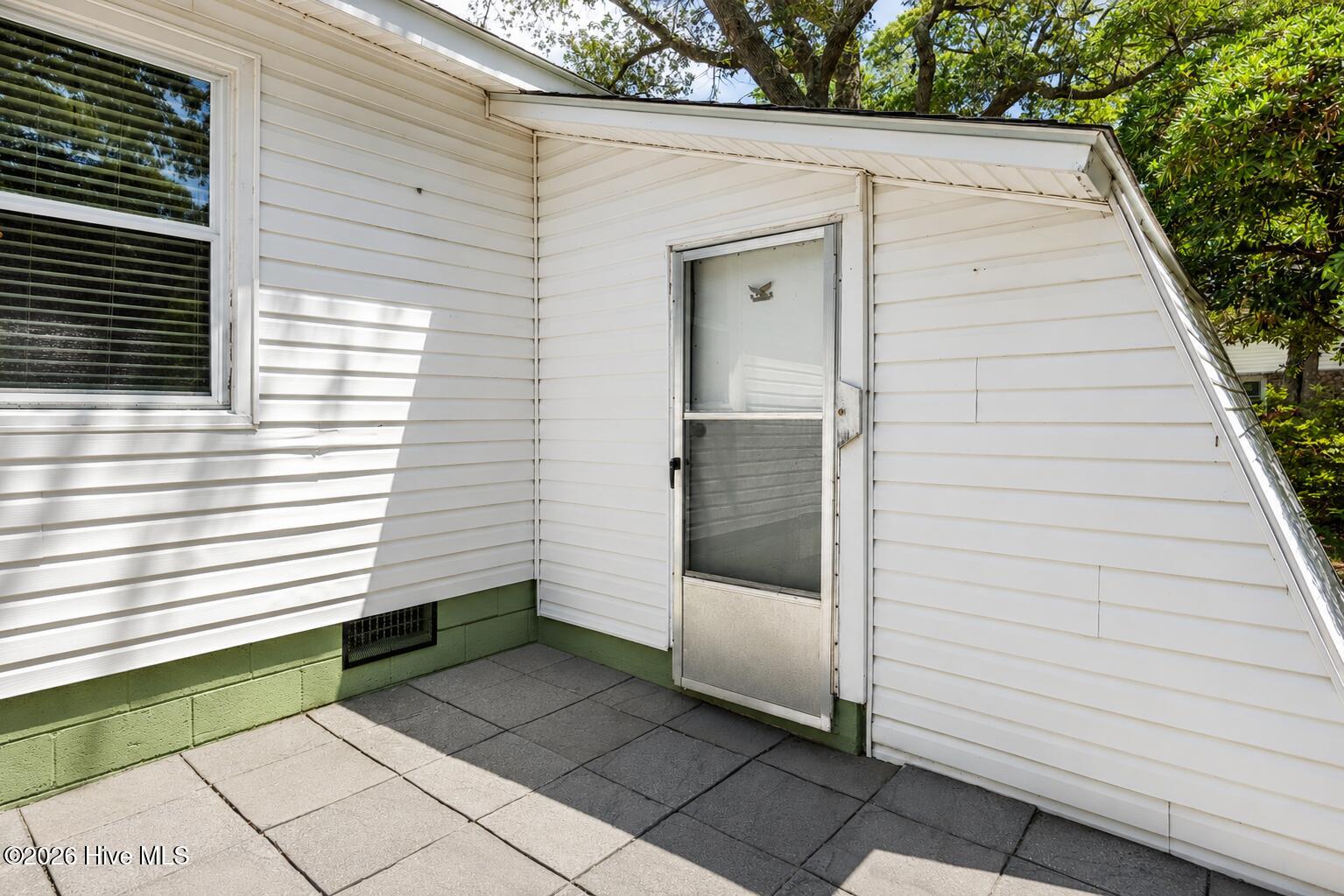 3701 E Oak Island Drive Property Photo 43