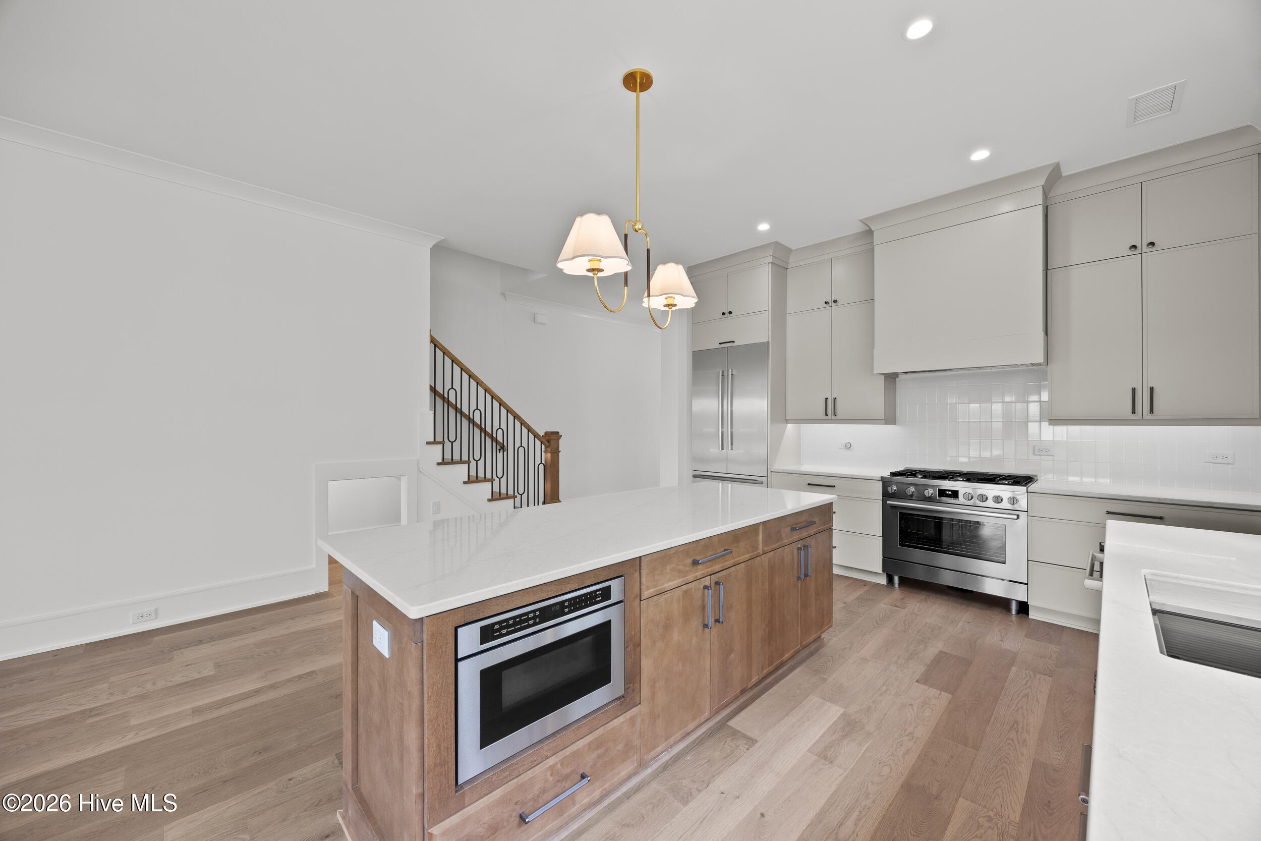621 Waterstone Drive Property Photo 14