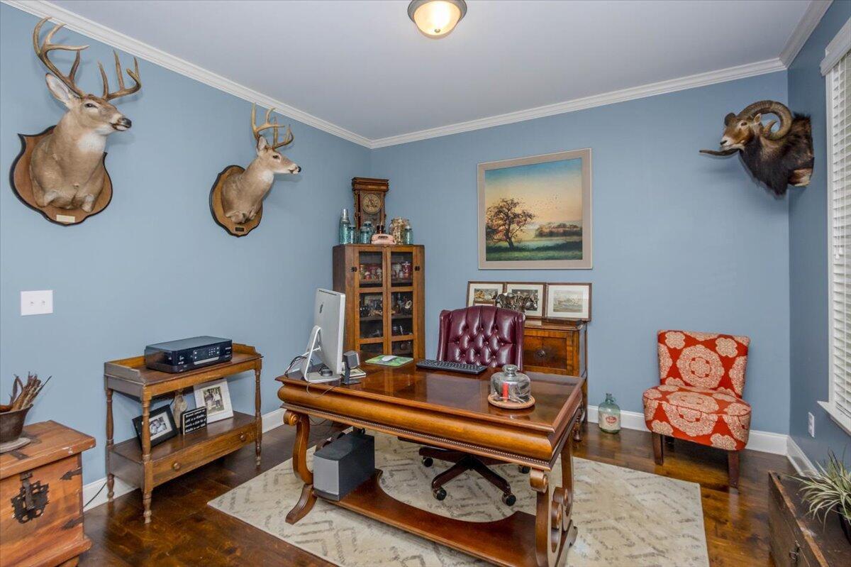 706 William Avenue Property Photo 11