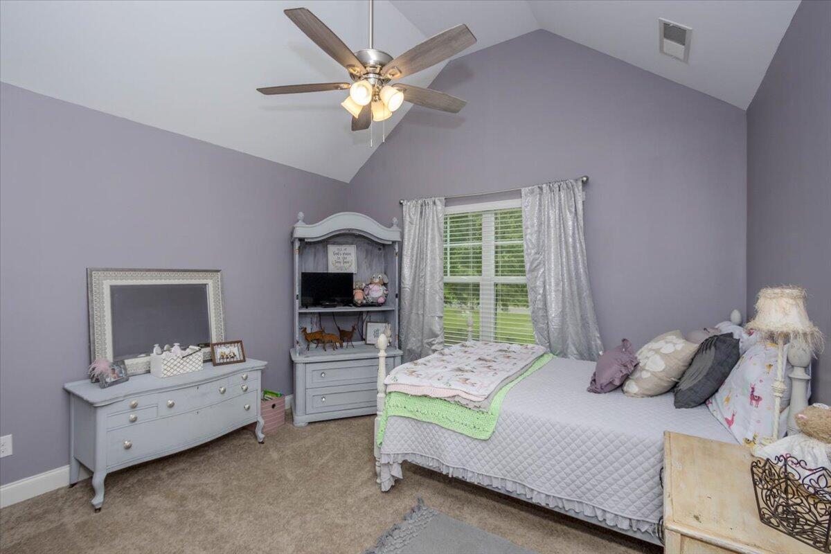 706 William Avenue Property Photo 37