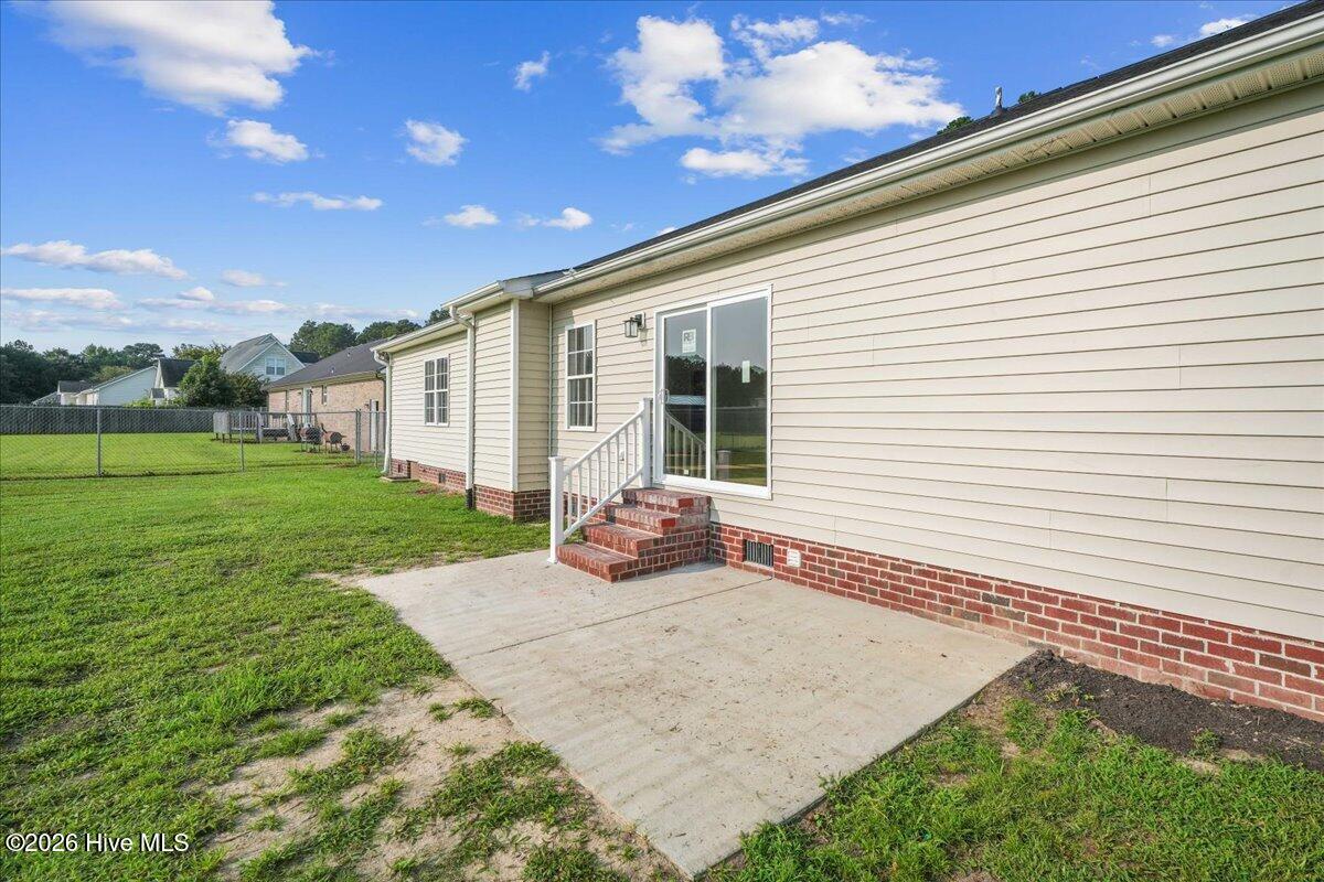 1530 N Nc 581 Highway Property Photo 6