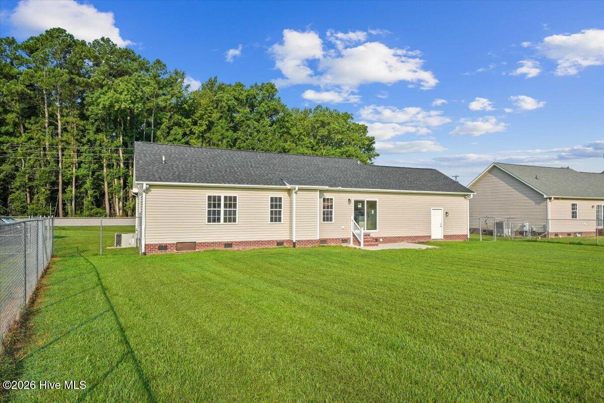 1530 N Nc 581 Highway Property Photo 8