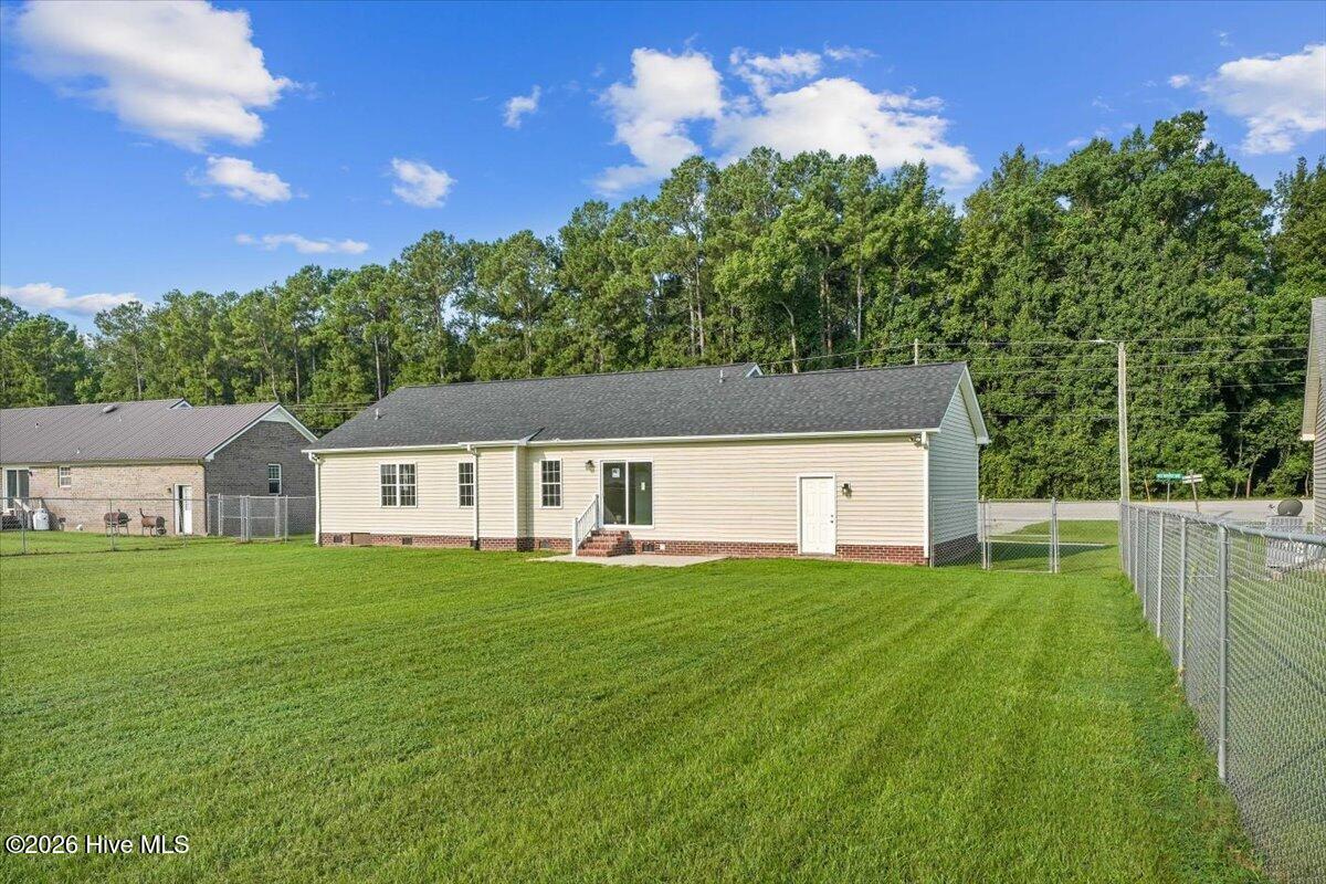 1530 N Nc 581 Highway Property Photo 10