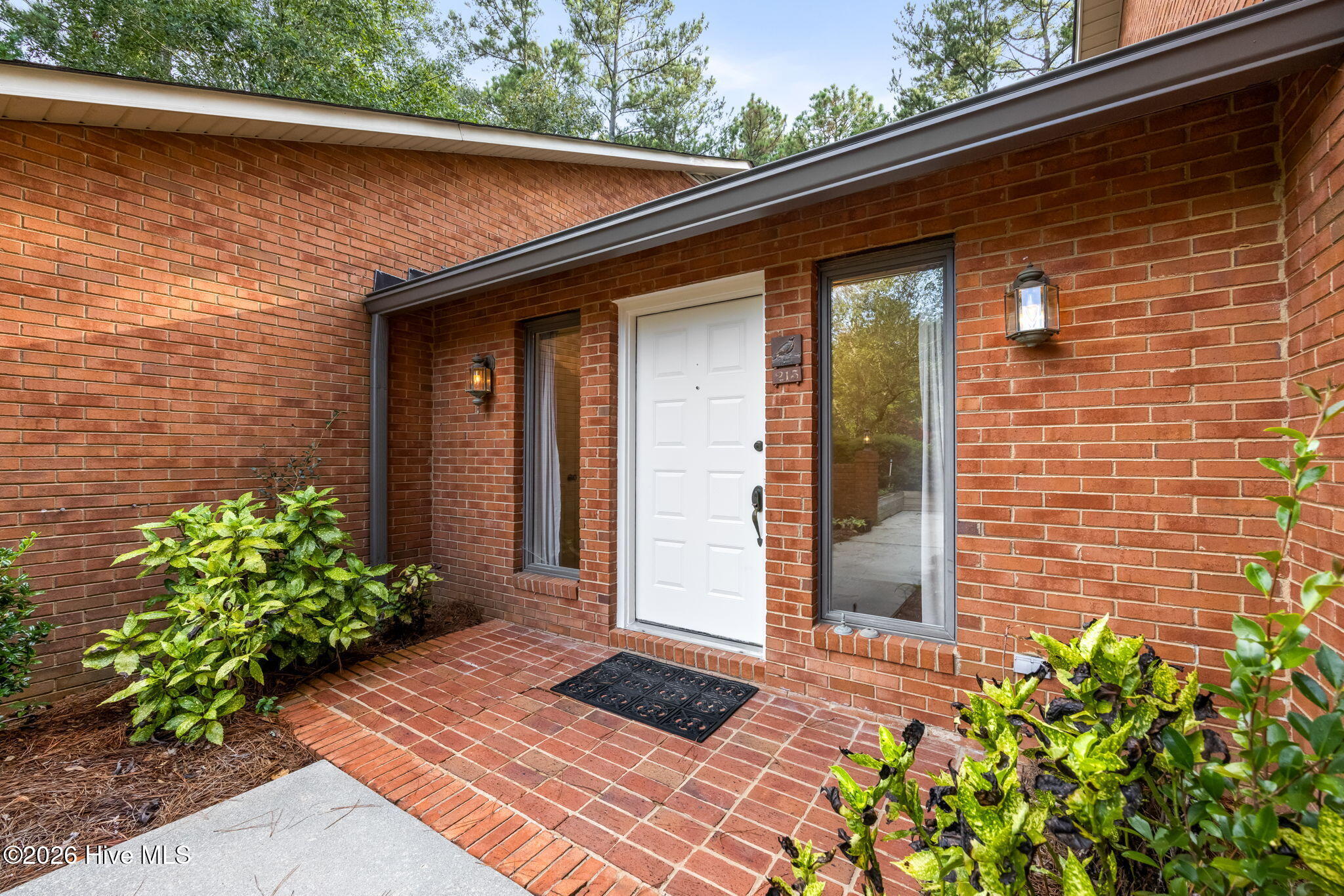215 Englewood Road Property Photo 10