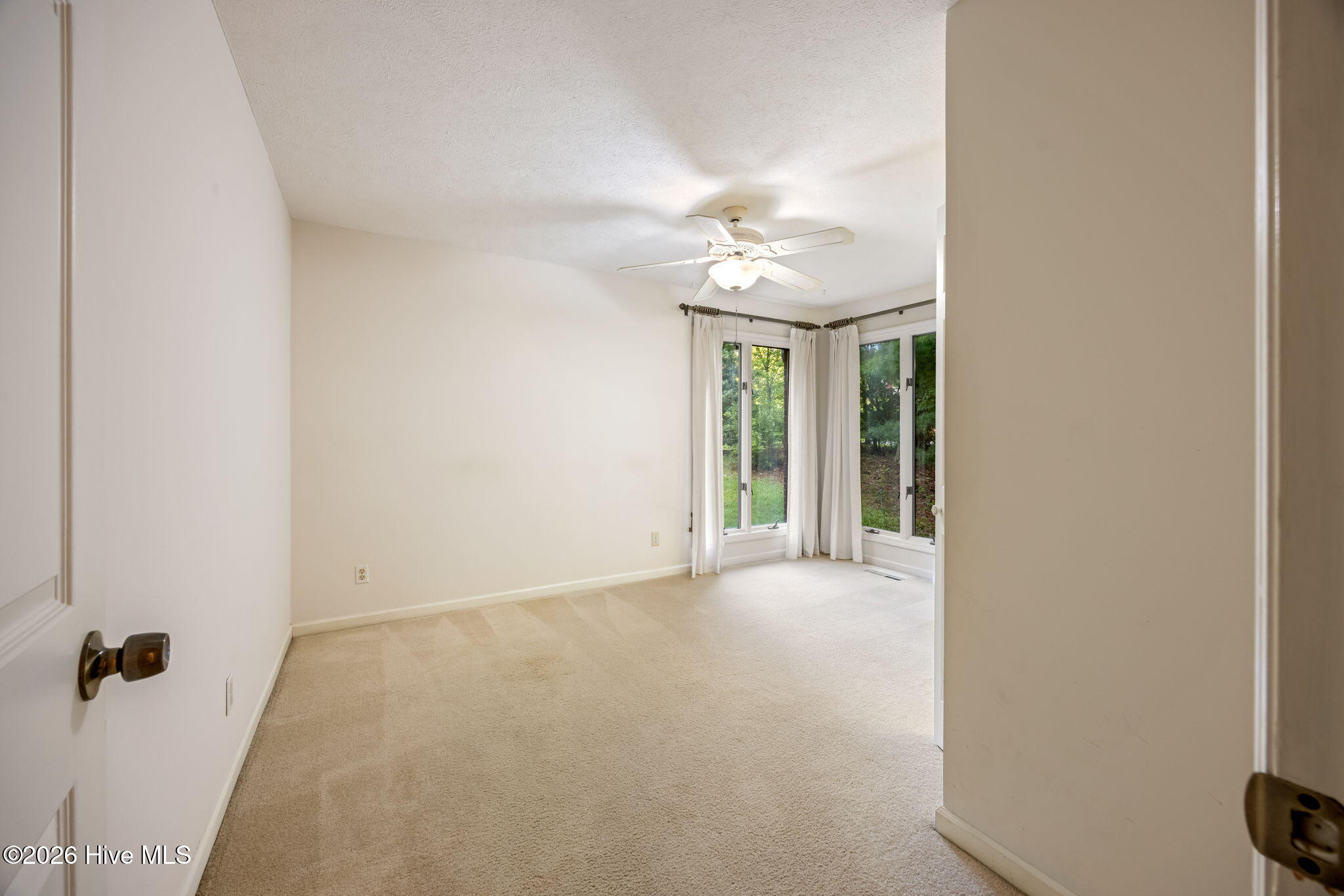 215 Englewood Road Property Photo 36