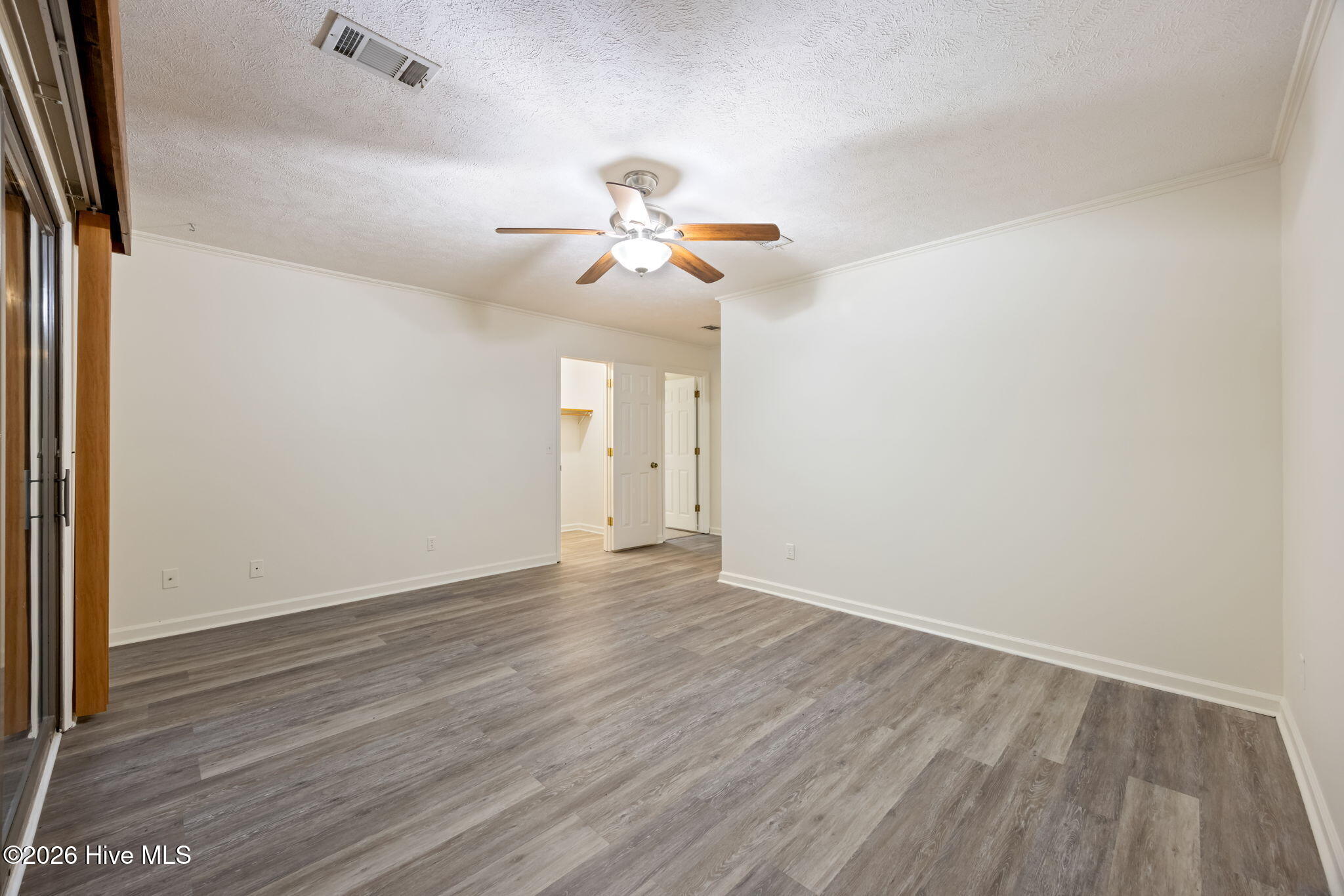 215 Englewood Road Property Photo 60