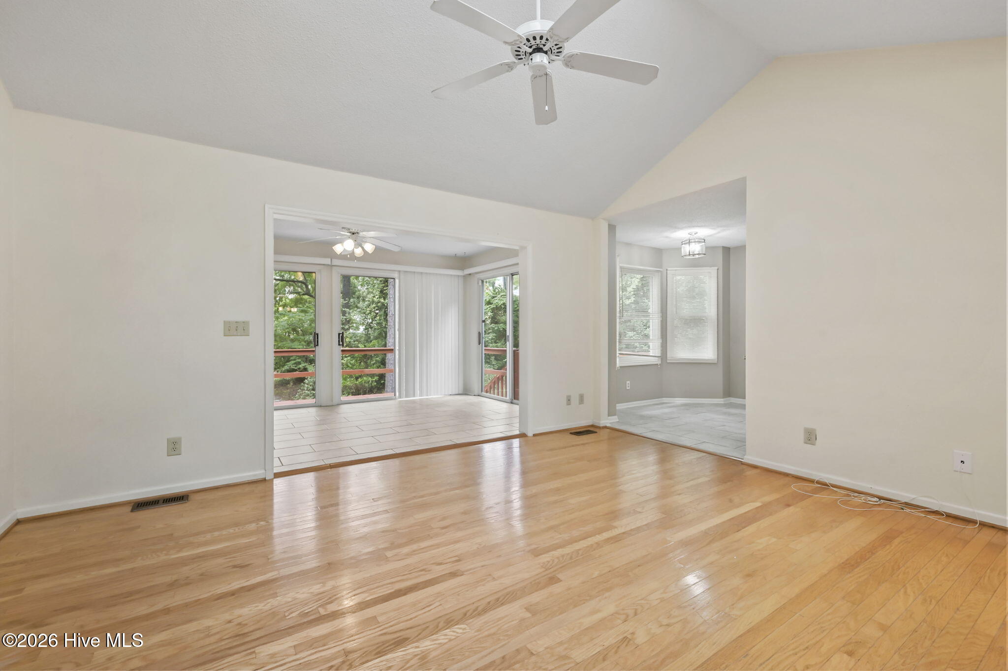 60 Carolina Shores Drive Property Photo 4