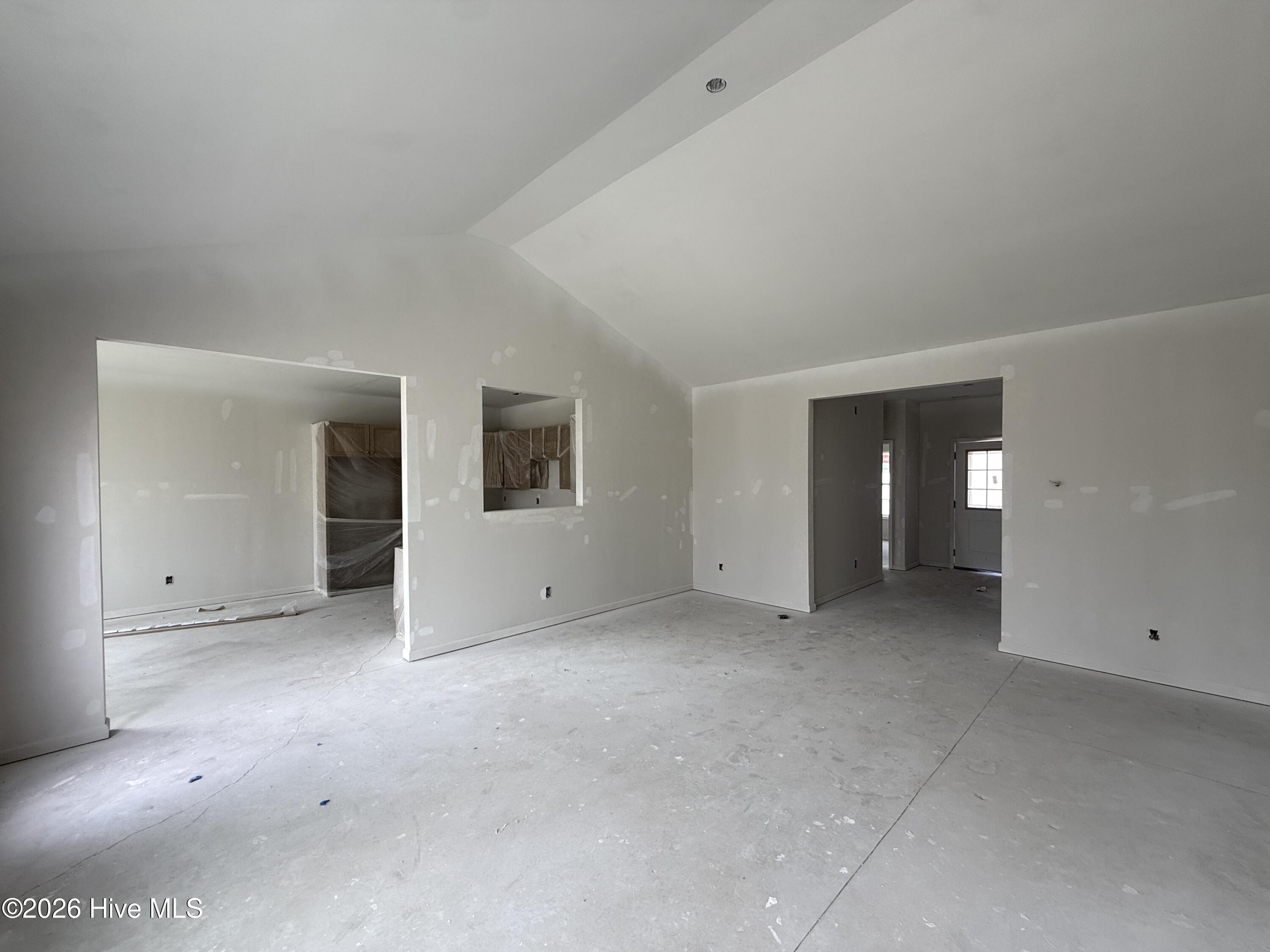 39 E Emily Gardens Drive Property Photo 4
