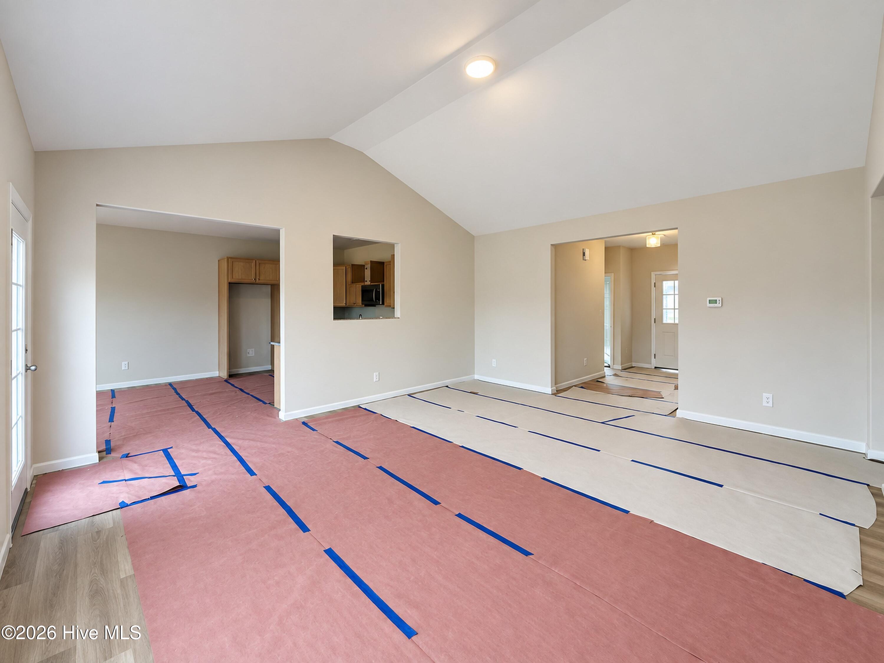 39 E Emily Gardens Drive Property Photo 4