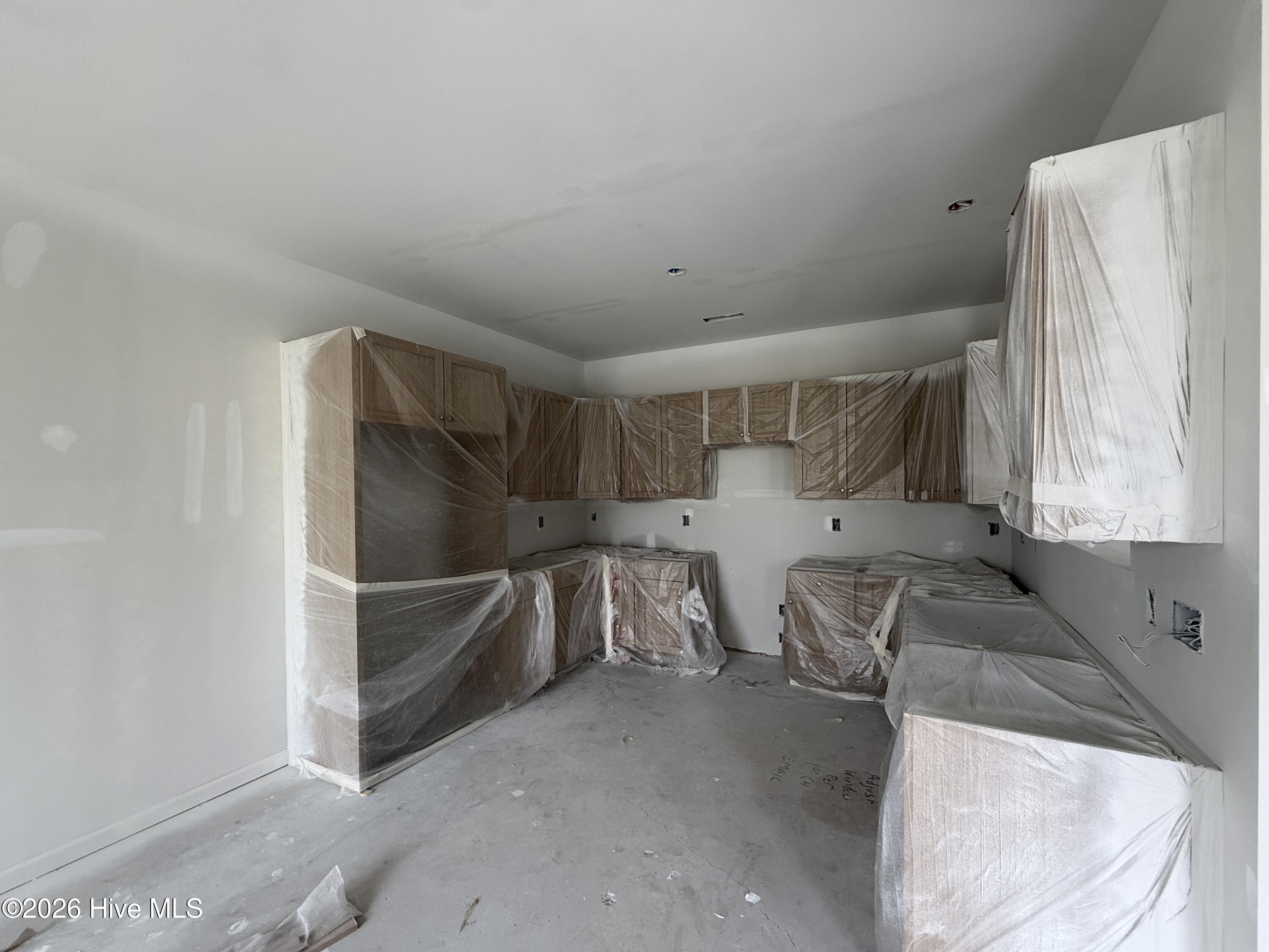 39 E Emily Gardens Drive Property Photo 5