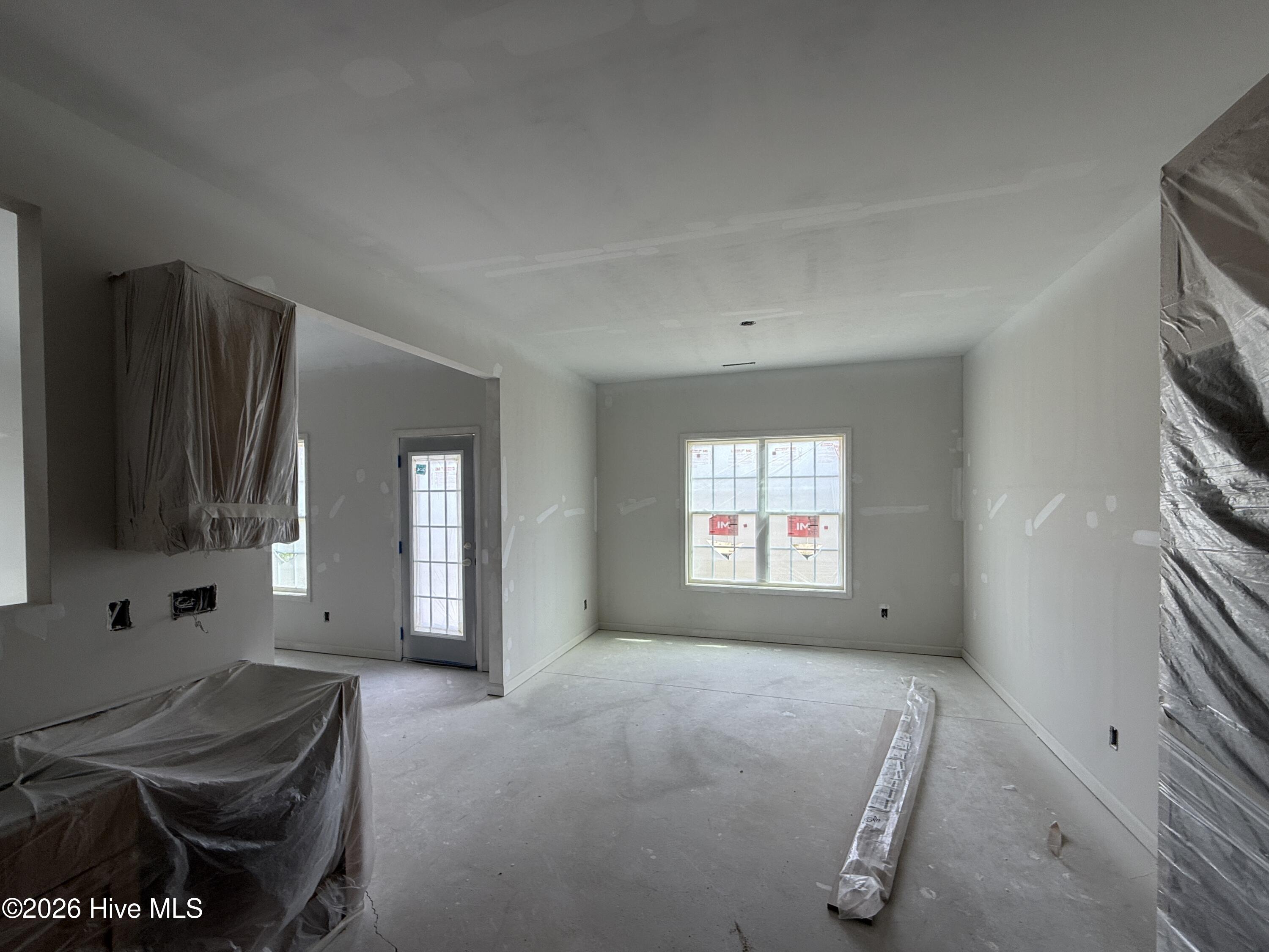 39 E Emily Gardens Drive Property Photo 6
