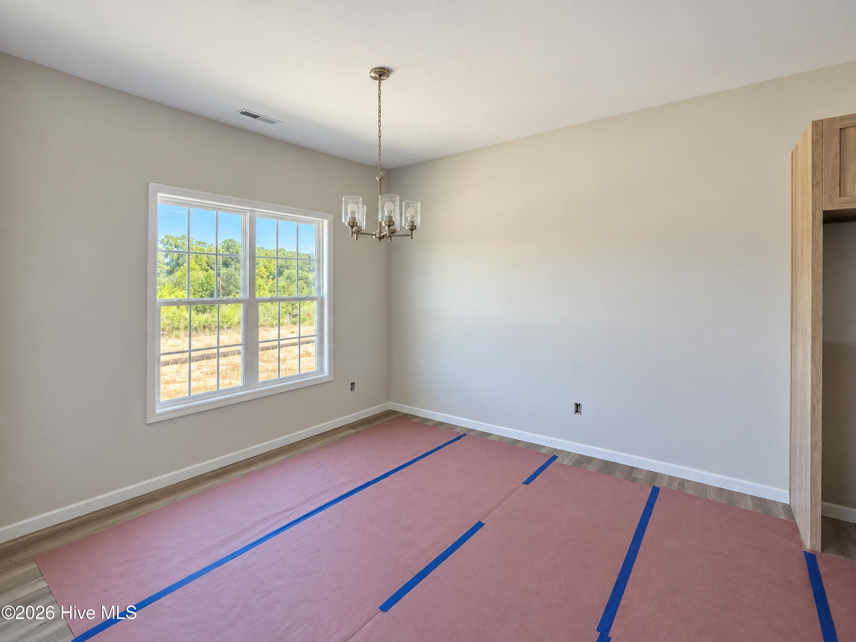 39 E Emily Gardens Drive Property Photo 6