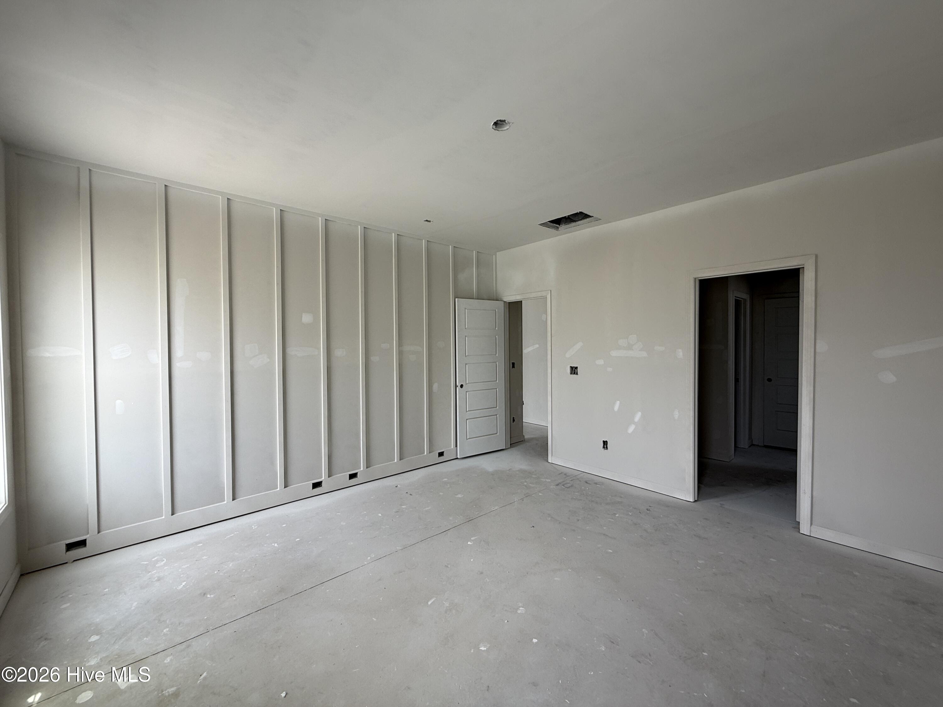 39 E Emily Gardens Drive Property Photo 8