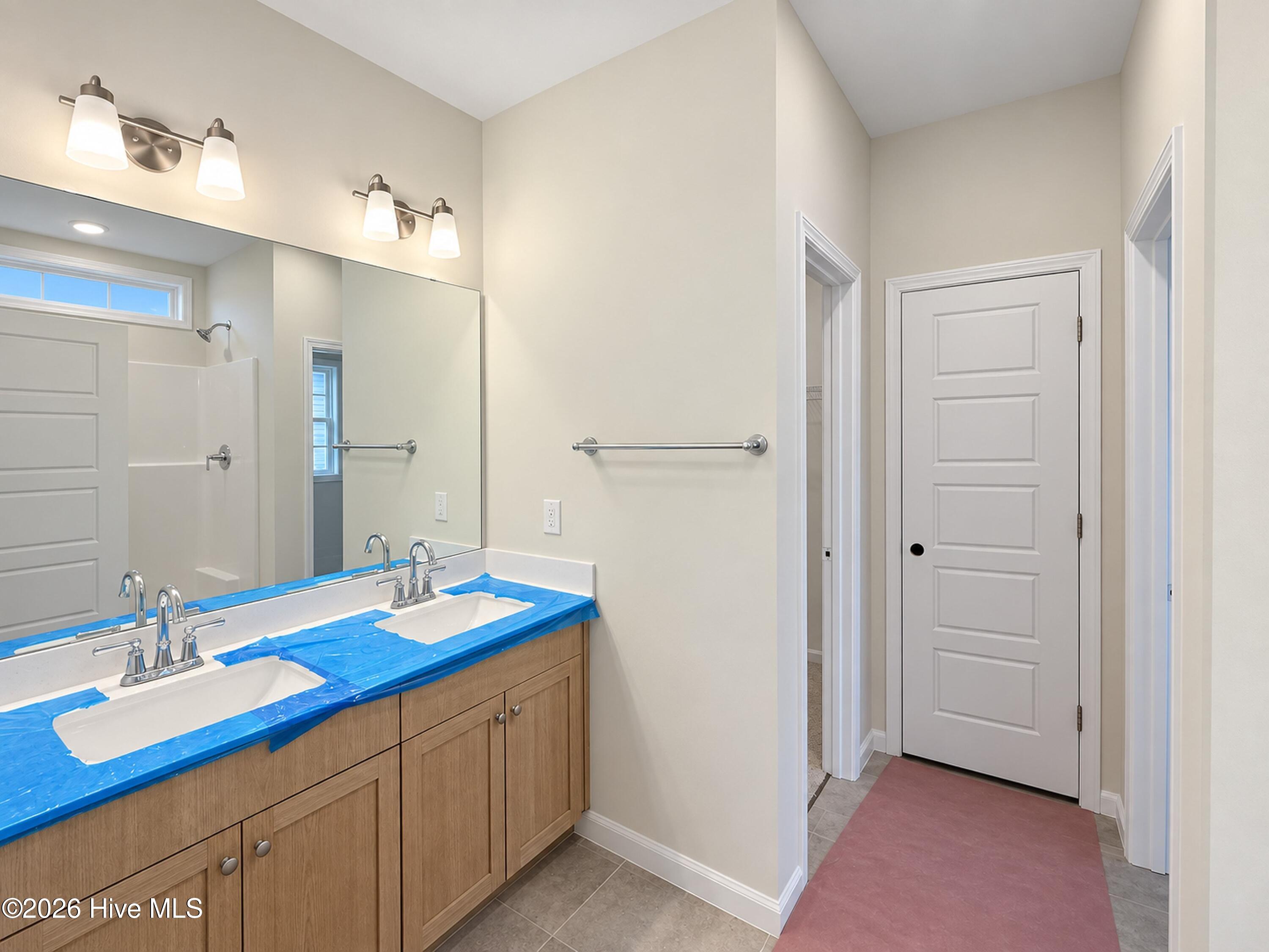 39 E Emily Gardens Drive Property Photo 9